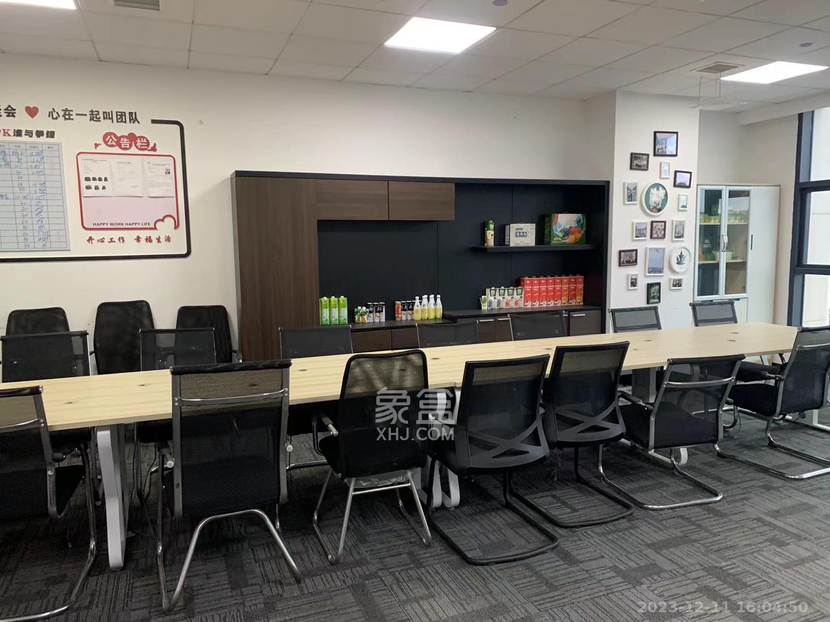 华坤时代   46.0㎡      2600.0元/月室内图