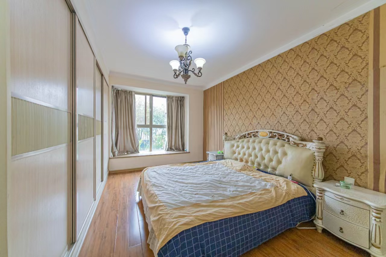 石竹苑  4室2厅2卫    3600.0元/月 石竹苑  4室2厅2卫    3600.0元/月室内图