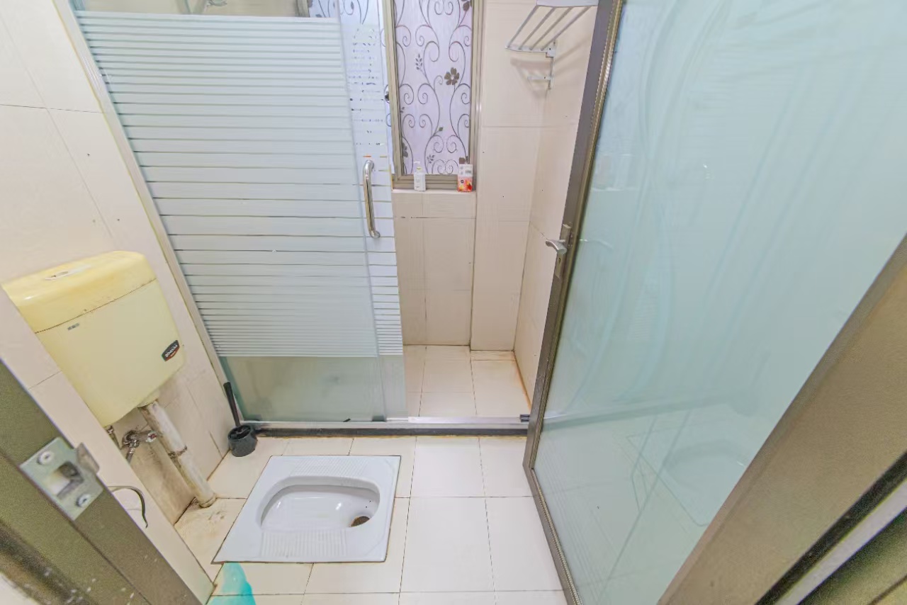 石竹苑  4室2厅2卫    3600.0元/月 石竹苑  4室2厅2卫    3600.0元/月室内图