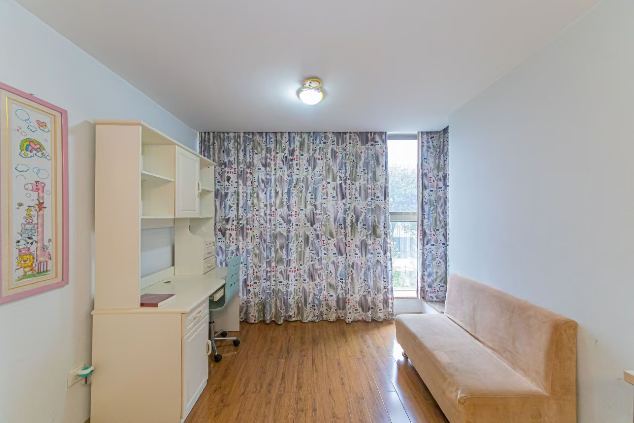 石竹苑  4室2厅2卫    3600.0元/月 石竹苑  4室2厅2卫    3600.0元/月室内图