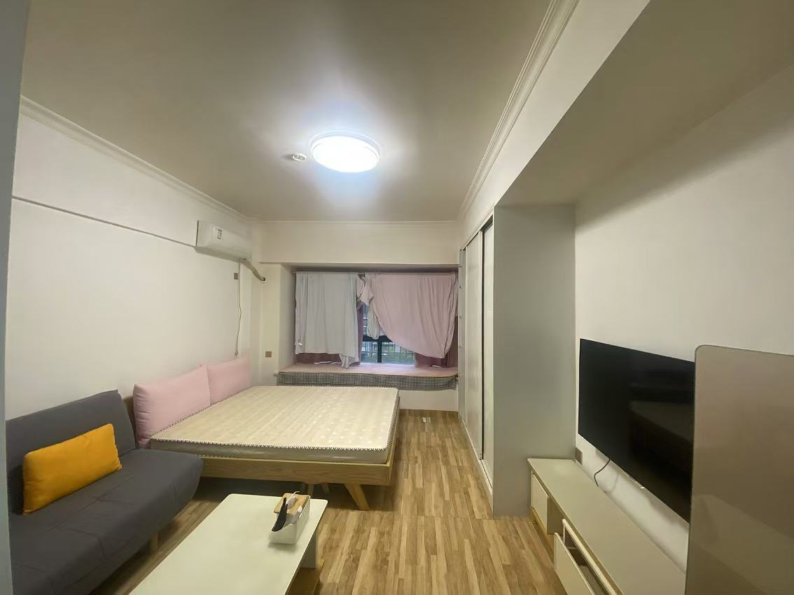 云顶上品  1室1厅1卫   1100.00元/月室内图