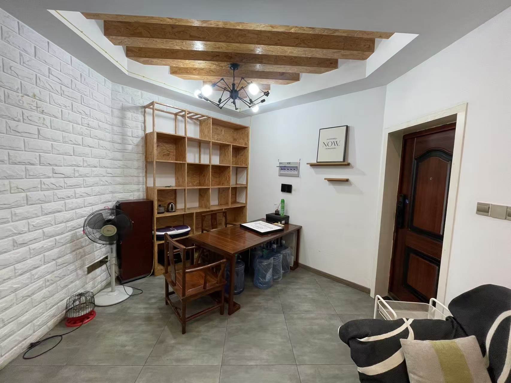 庐山一号  2室2厅1卫    46.8万 庐山一号  2室2厅1卫    46.8万室内图