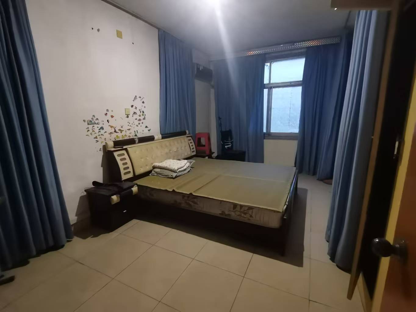 星邻东苑(工商局宿舍) 3室2厅1卫 1200.0元/月 星邻东苑(工商局宿舍) 3室2厅1卫 1200.0元/月室内图