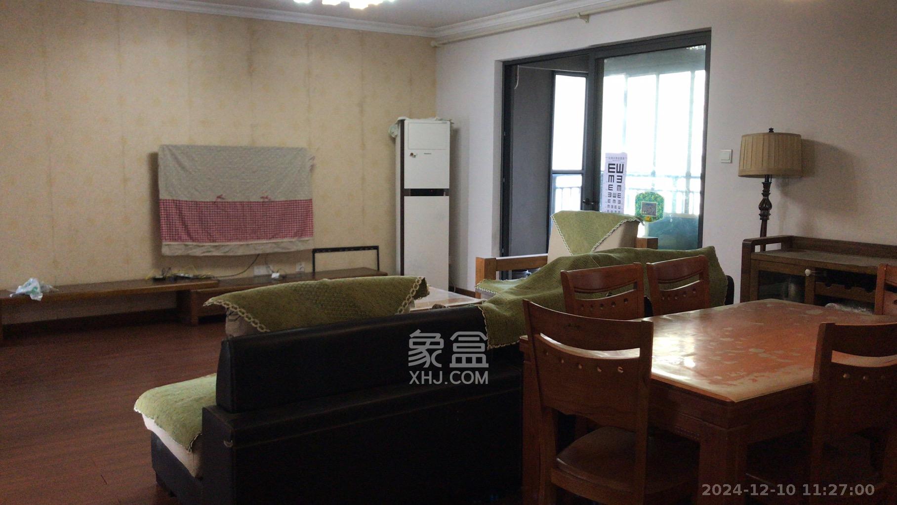 万科城市花园  3室2厅1卫   2600.00元/月室内图
