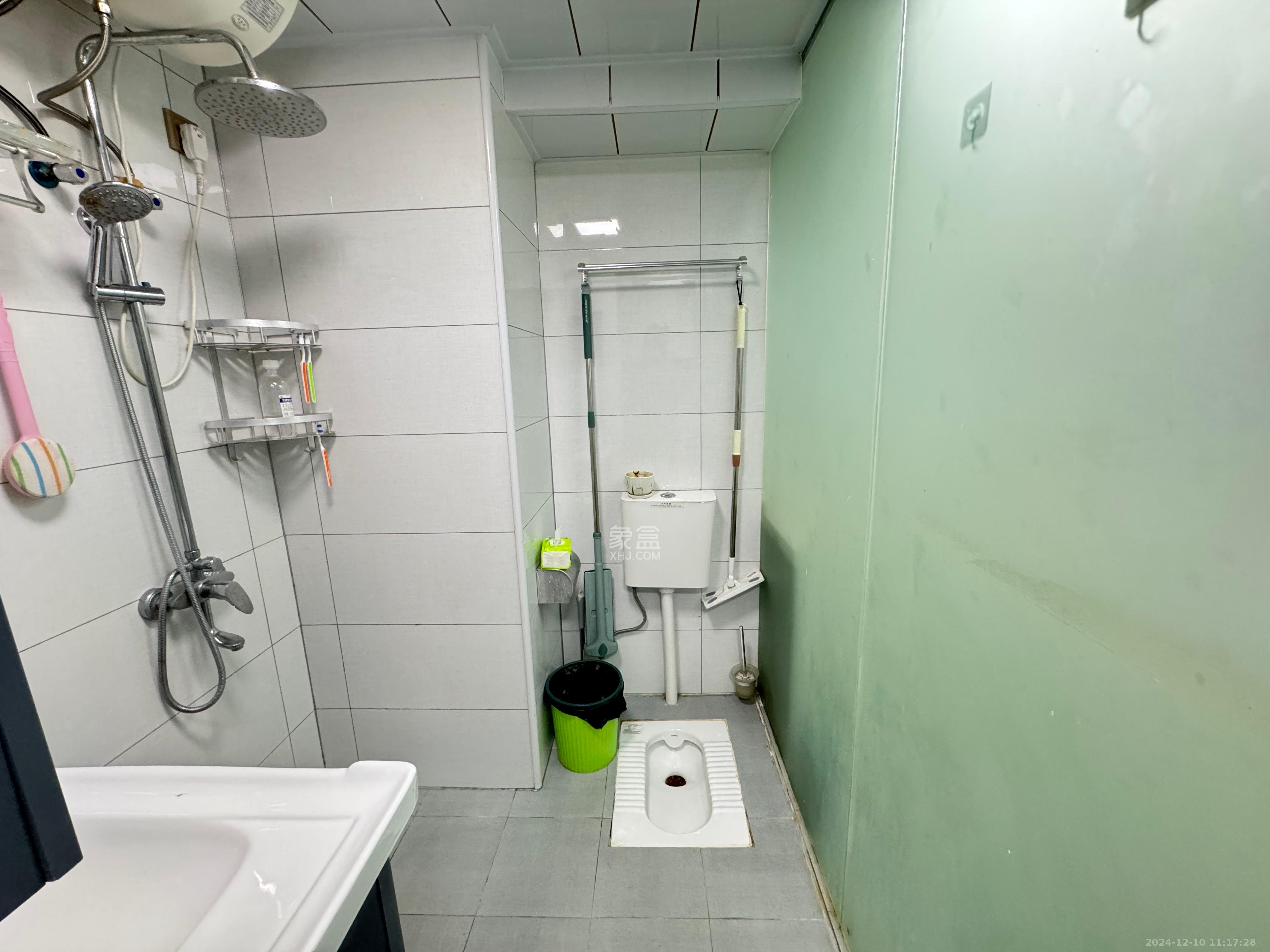 创世纪广场 1室1厅1卫 1500.0元/月 创世纪广场 1室1厅1卫 1500.0元/月室内图