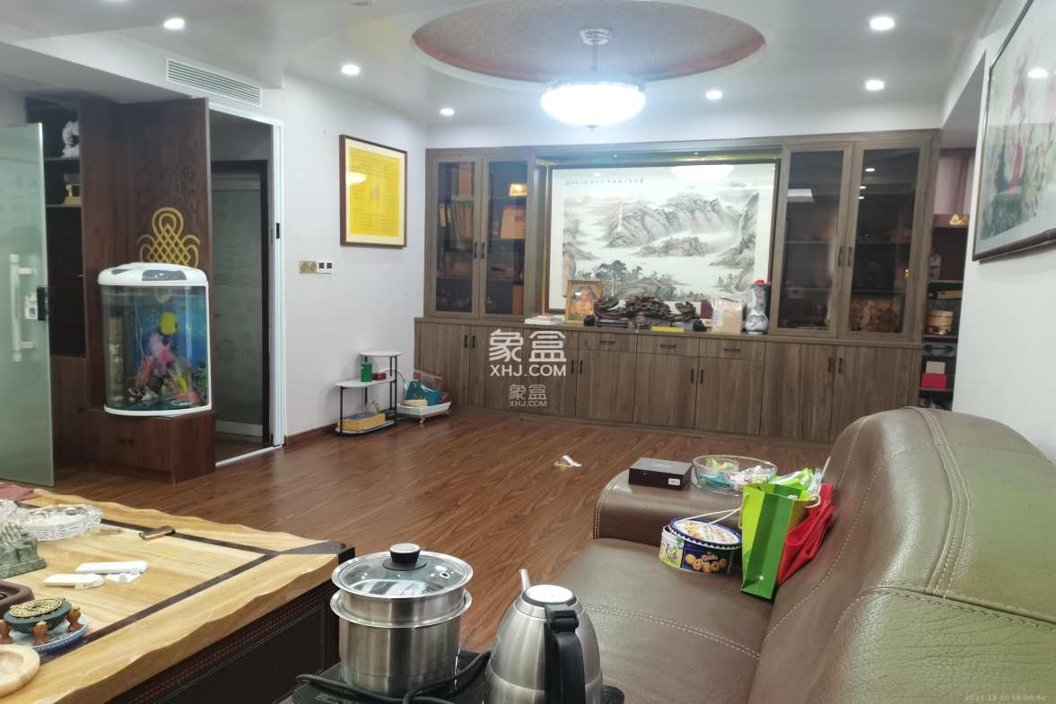 新世纪花苑 4室2厅1卫 5500.0元/月 新世纪花苑 4室2厅1卫 5500.0元/月室内图