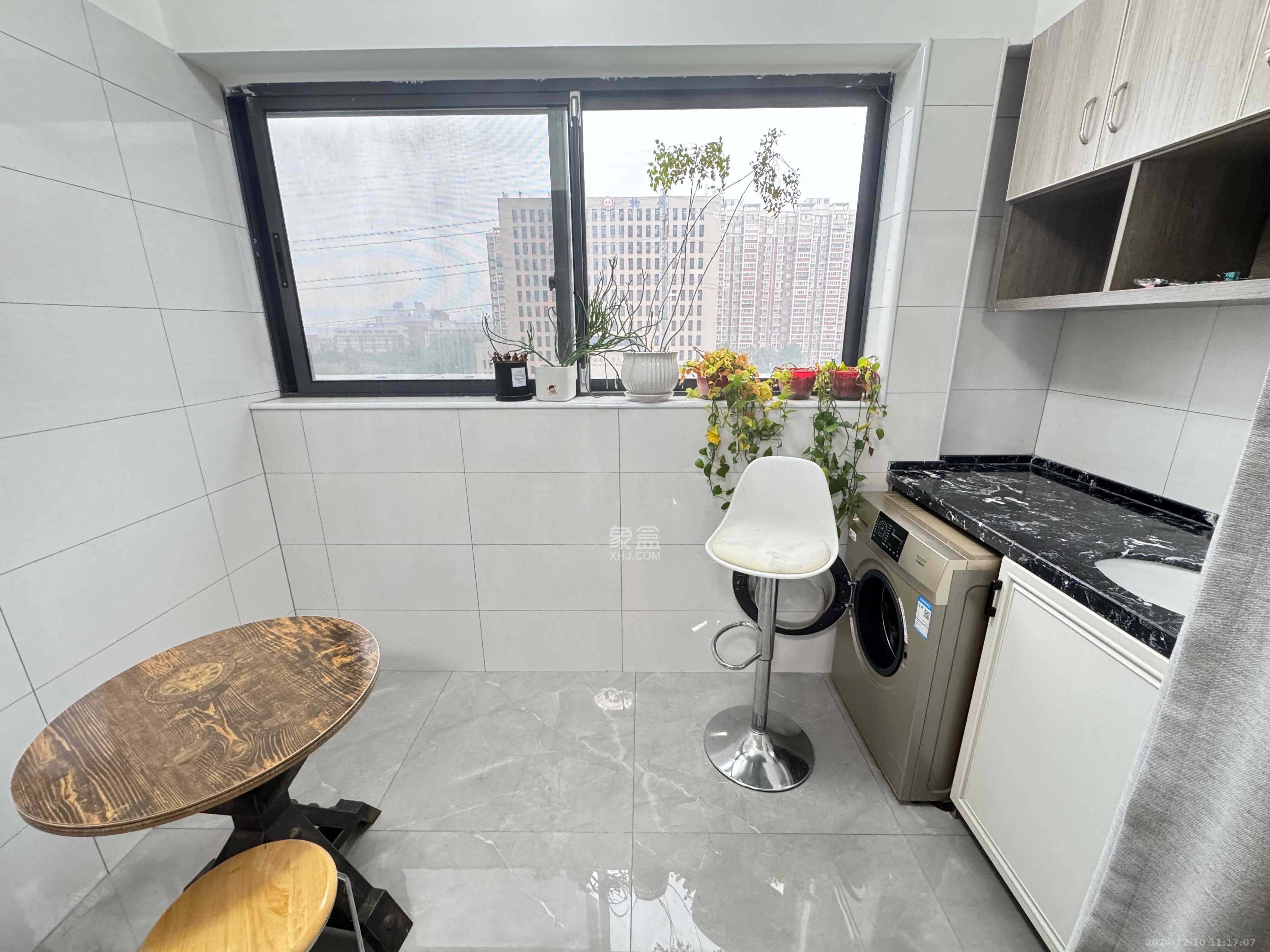 创世纪广场 1室1厅1卫 1500.0元/月 创世纪广场 1室1厅1卫 1500.0元/月室内图