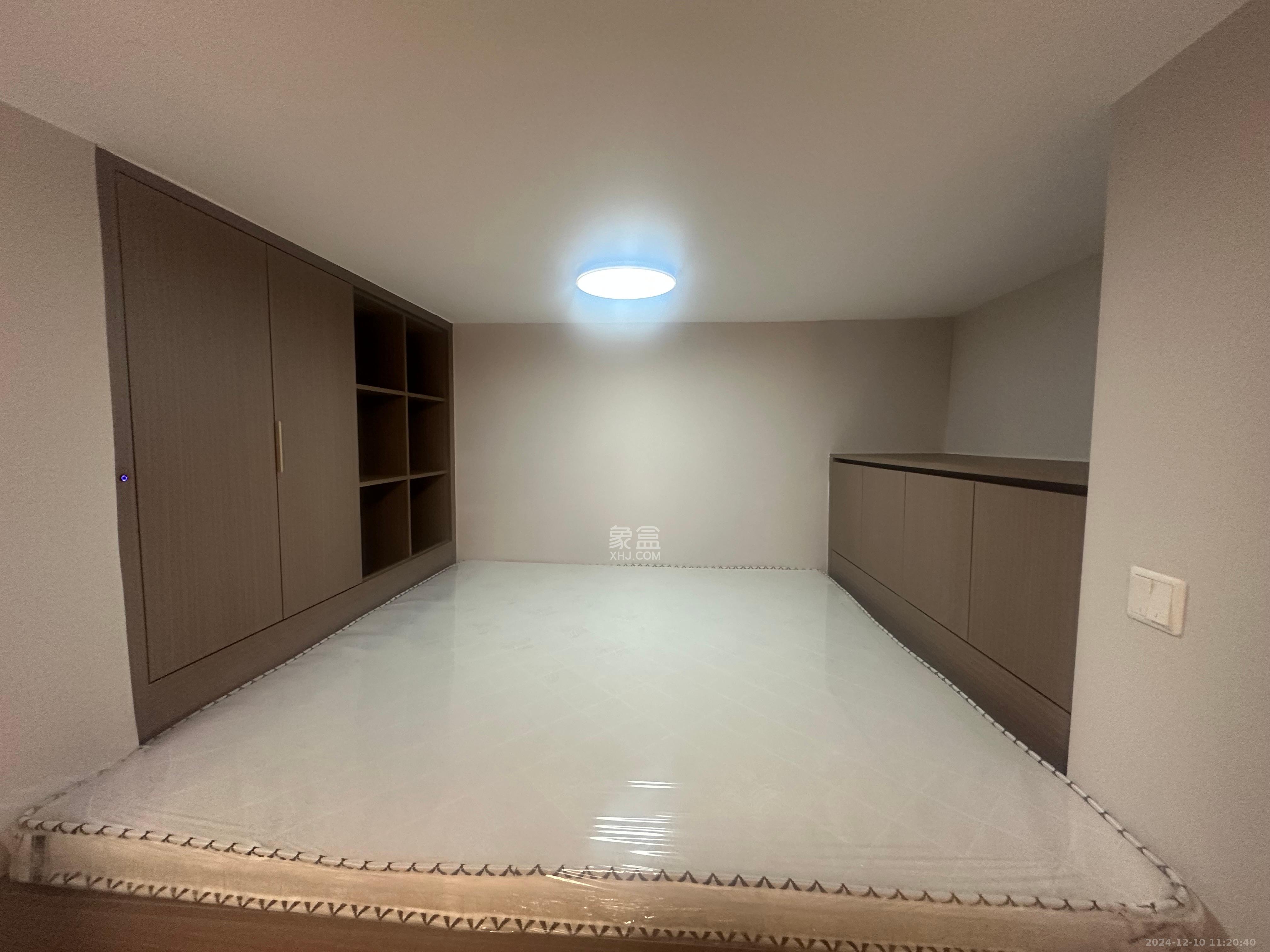 福晟翡翠湾  2室1厅1卫   2500.00元/月室内图