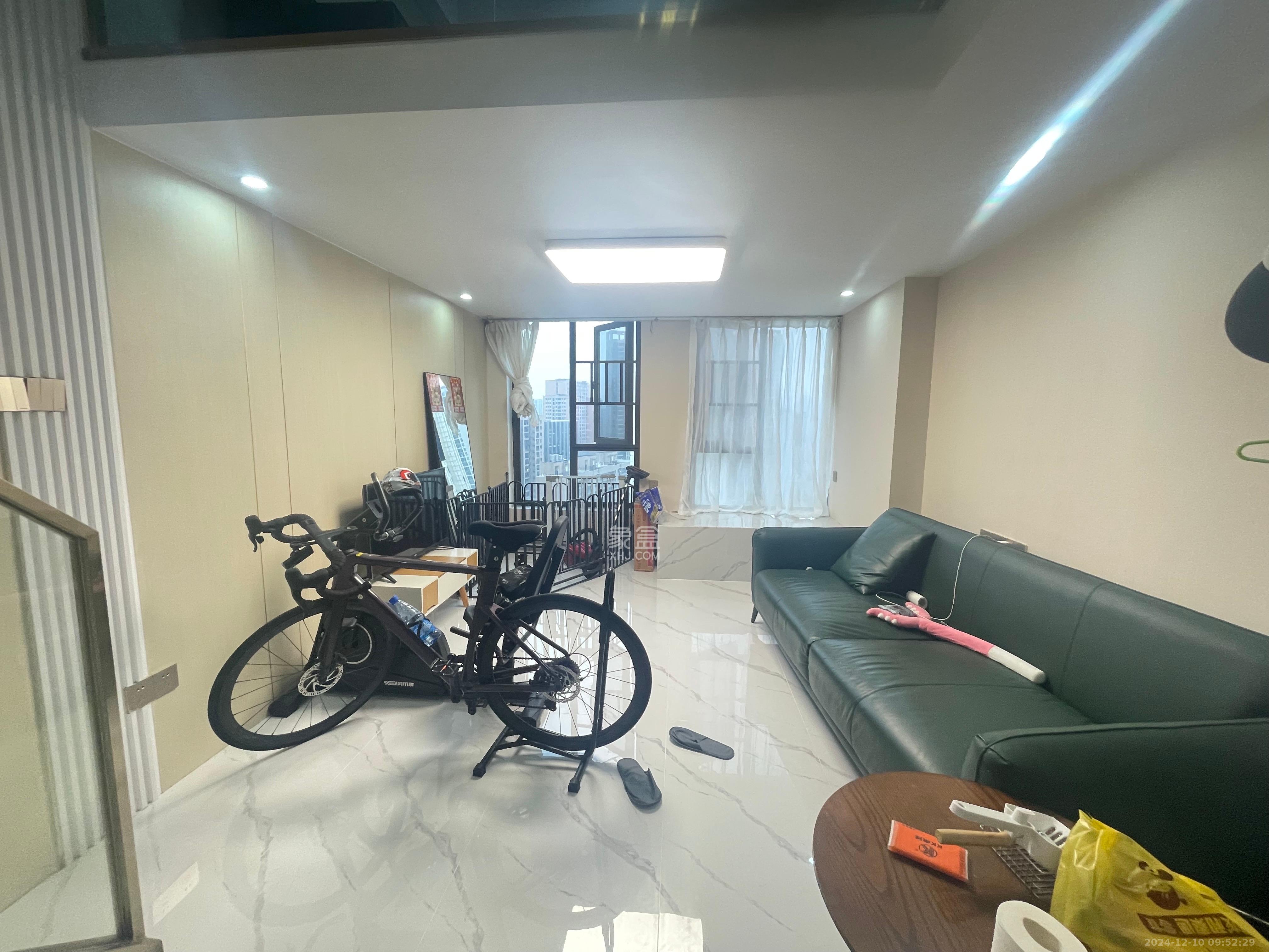 润和国际广场  2室0厅0卫    2600.0元/月 润和国际广场  2室0厅0卫    2600.0元/月室内图