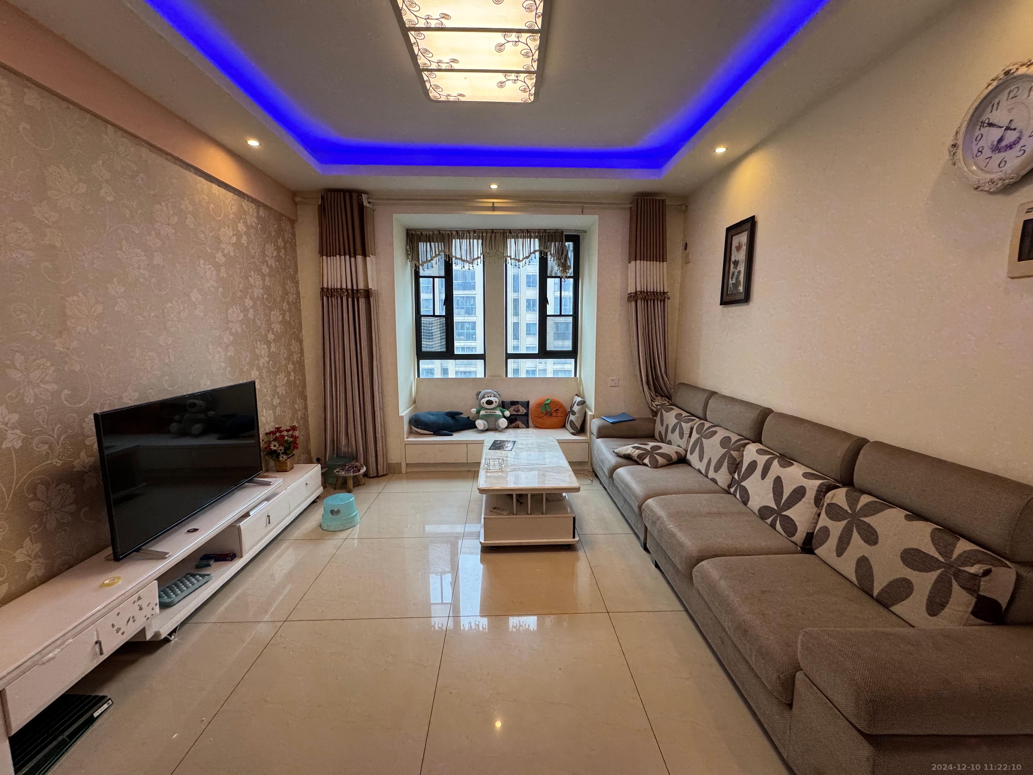 泰山公馆 1室2厅1卫 1800.0元/月 泰山公馆 1室2厅1卫 1800.0元/月室内图