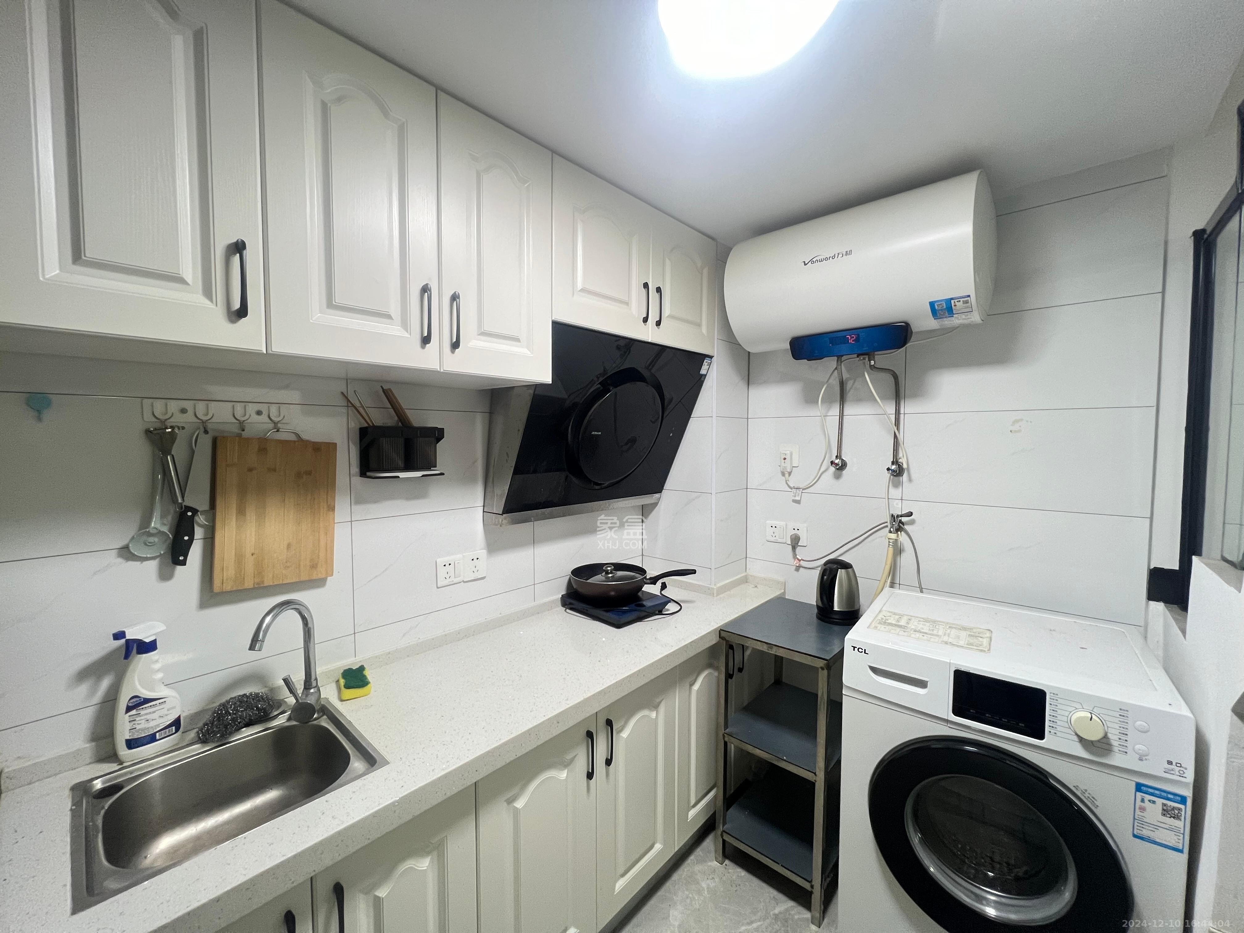 欣隆居  1室0厅0卫    3000.0元/月 欣隆居  1室0厅0卫    3000.0元/月室内图