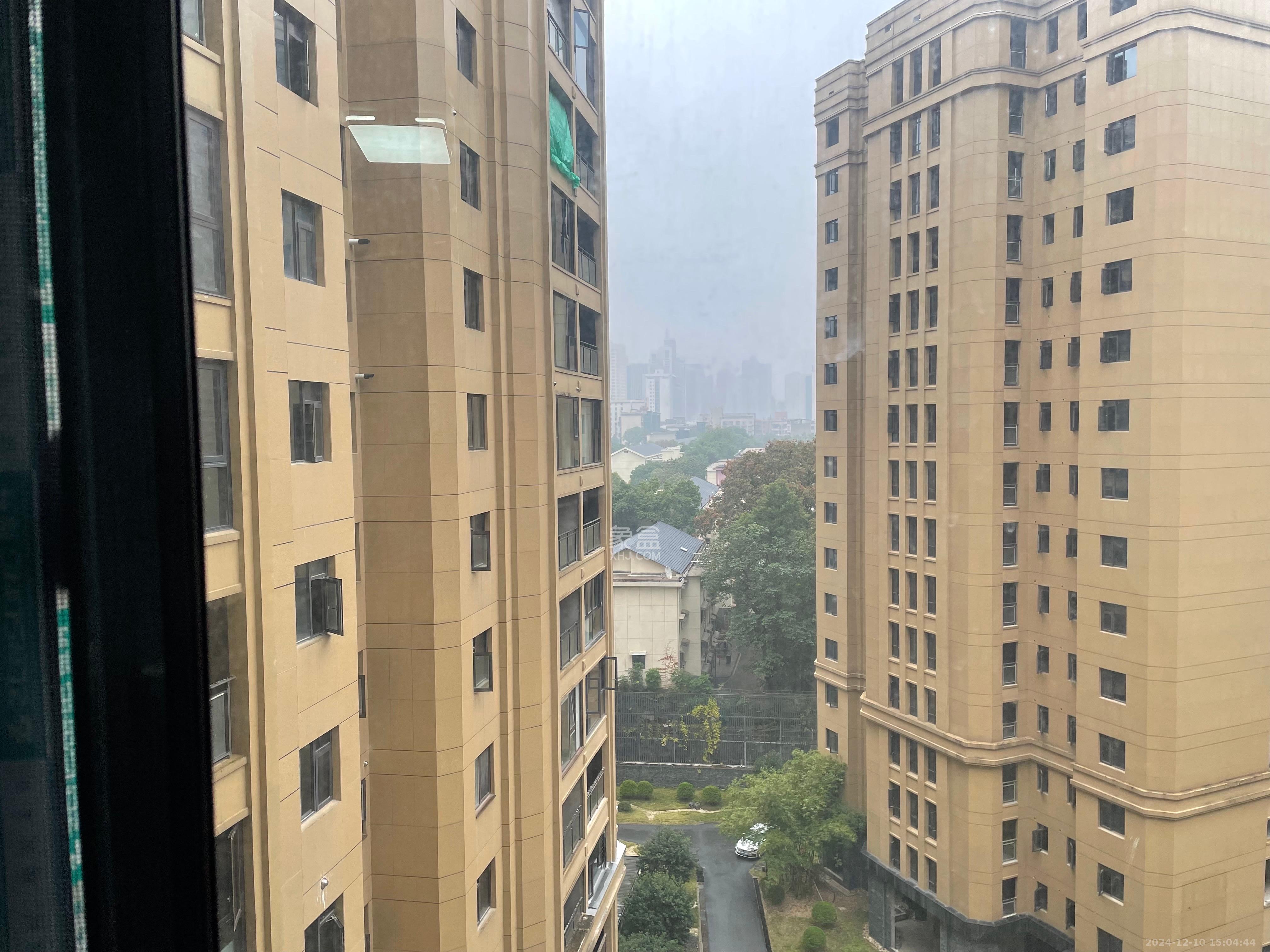 壹廷中央府院（福地花园）  1室1厅1卫   2080.00元/月室内图1
