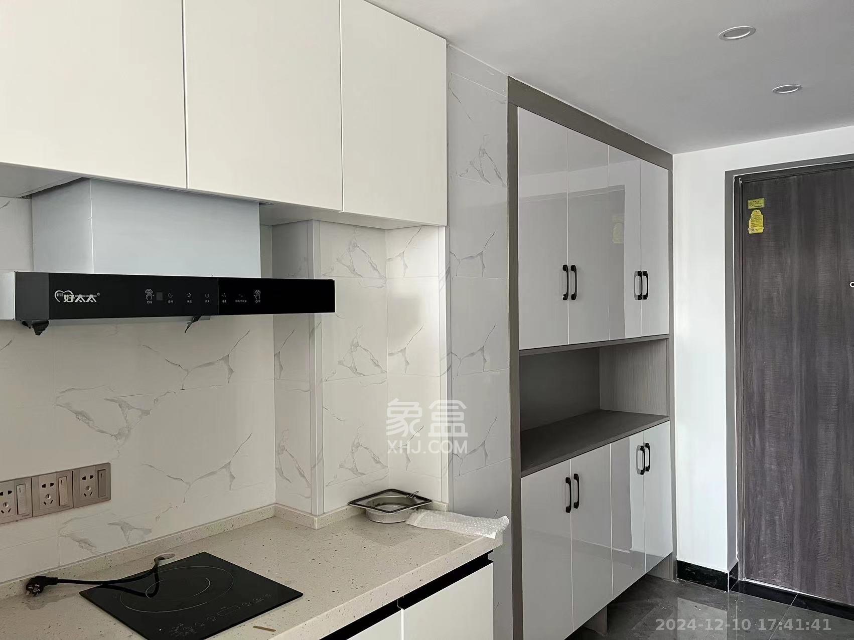 映客龙湖璟翠公馆（映客龙湖璟翠中心）  1室1厅1卫    2200.0元/月室内图