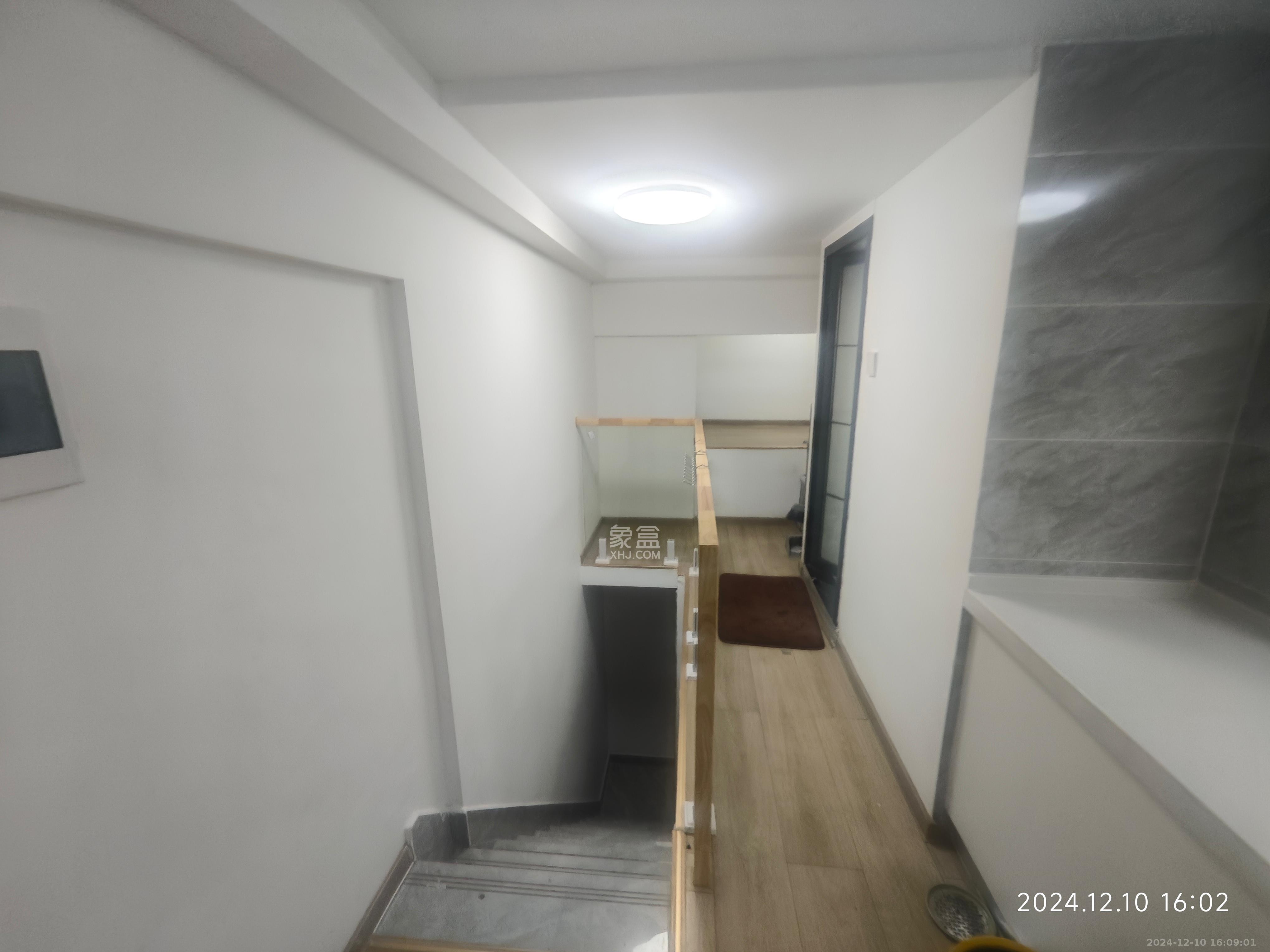 清控湖山雅居北区  1室1厅1卫   1280.00元/月室内图