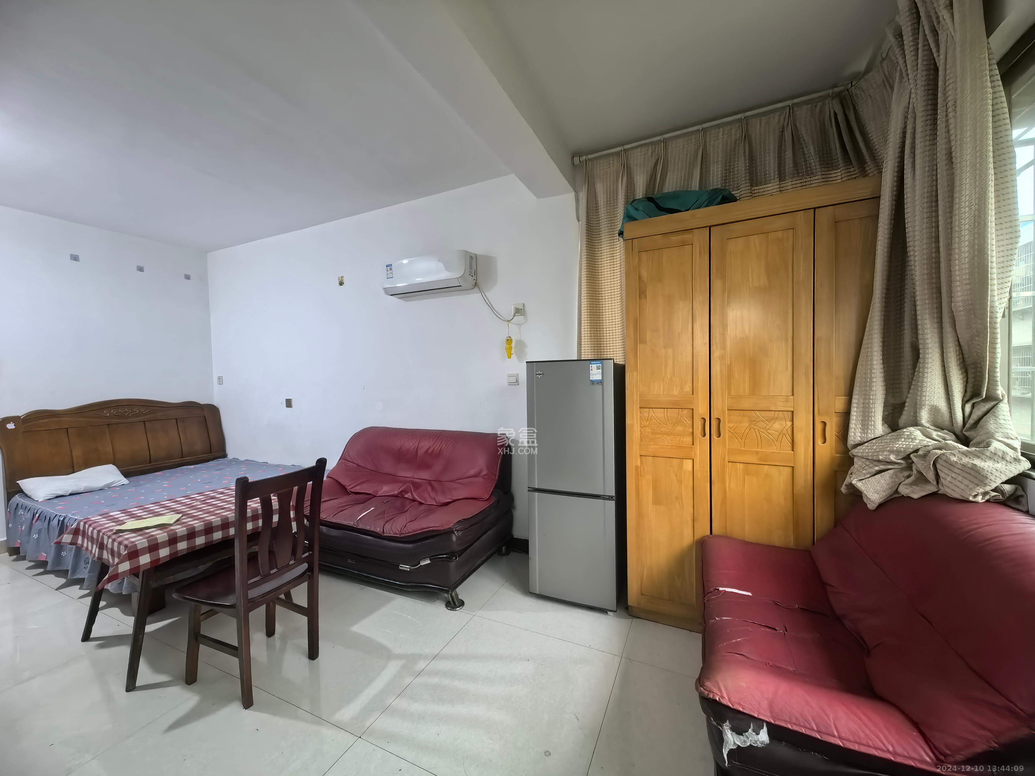 金桂小区一期  1室1厅1卫    1100.0元/月室内图