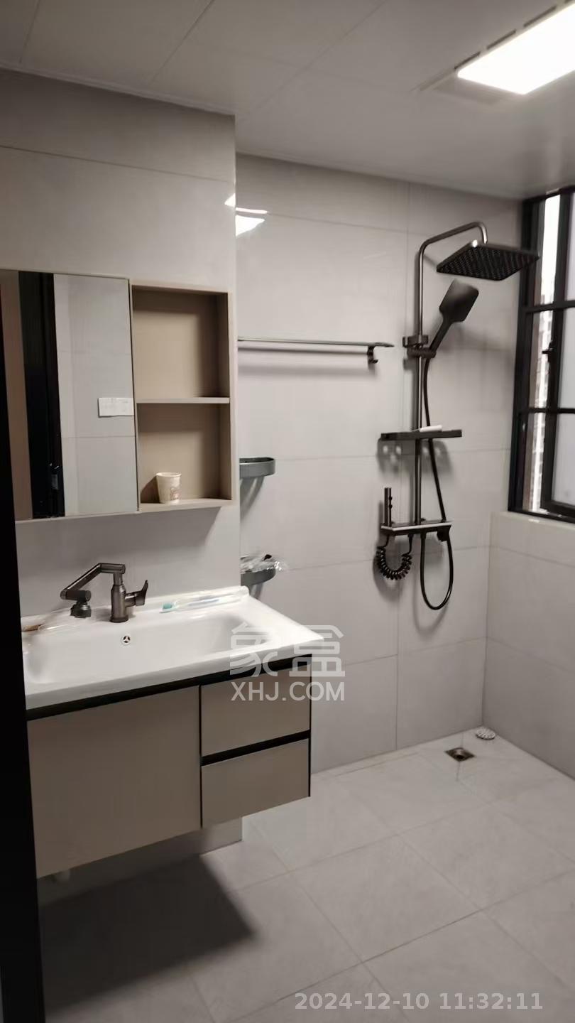 真人桥家园二期 3室2厅1卫 2400.0元/月 真人桥家园二期 3室2厅1卫 2400.0元/月室内图