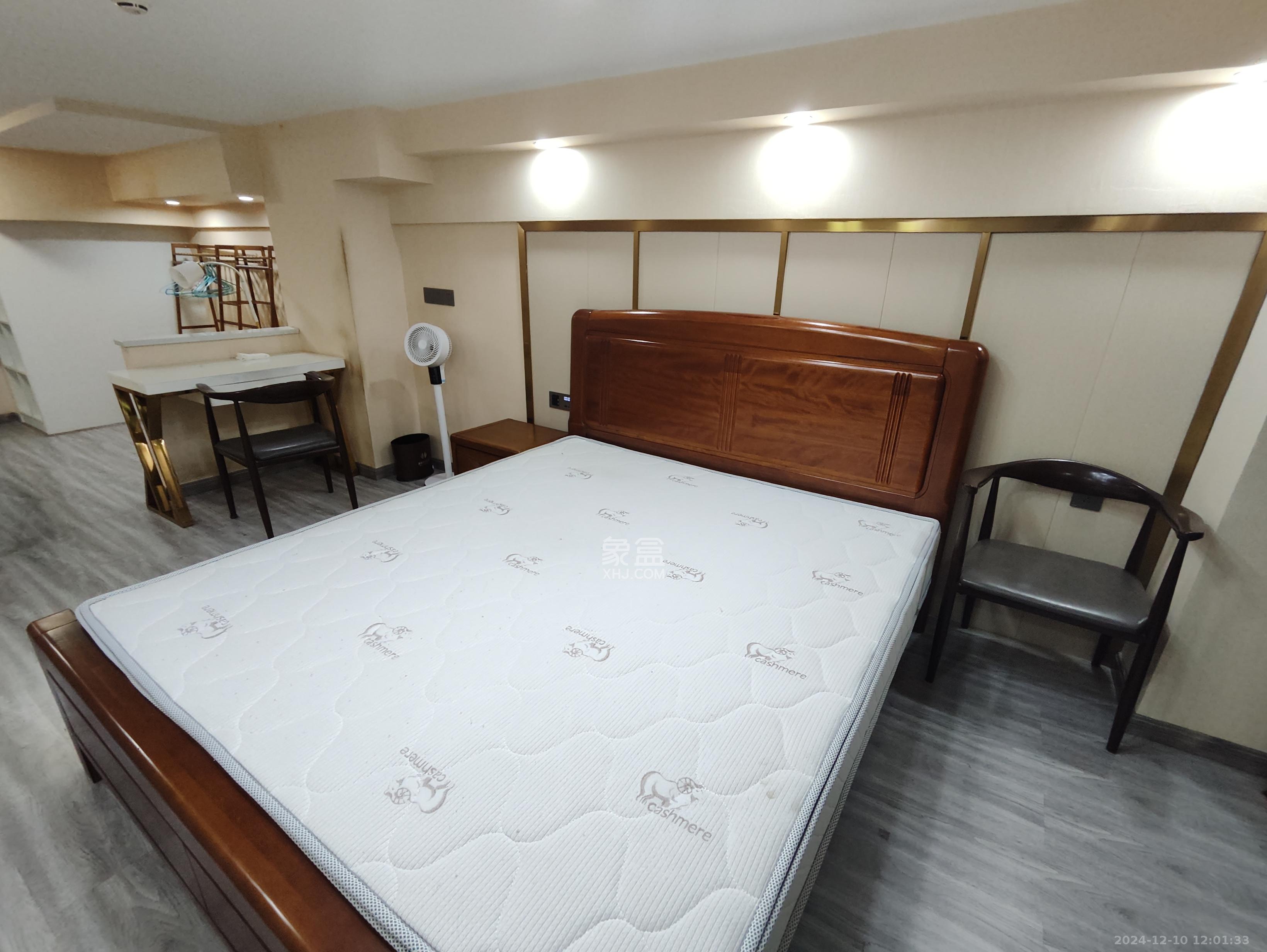 弘坤云寓  1室0厅0卫   2100.00元/月室内图
