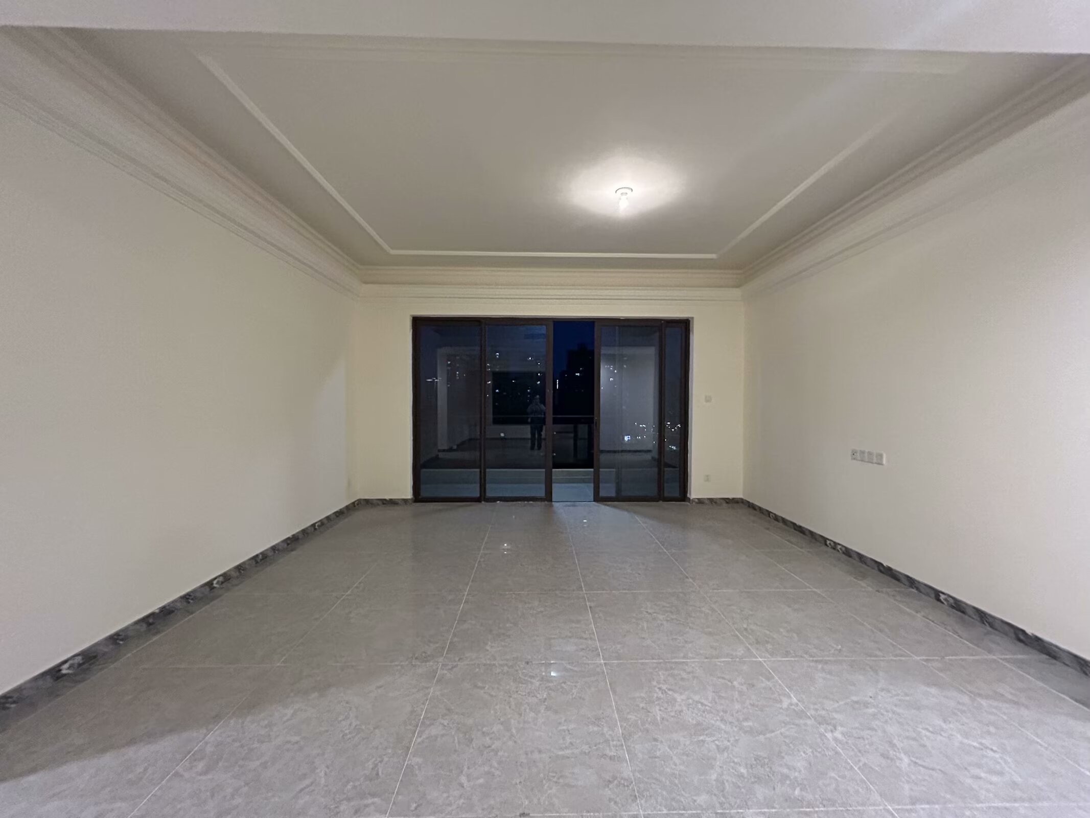 华耀碧桂园十里江湾誉峯 1室0厅0卫 3000.0元/月 华耀碧桂园十里江湾誉峯 1室0厅0卫 3000.0元/月室内图