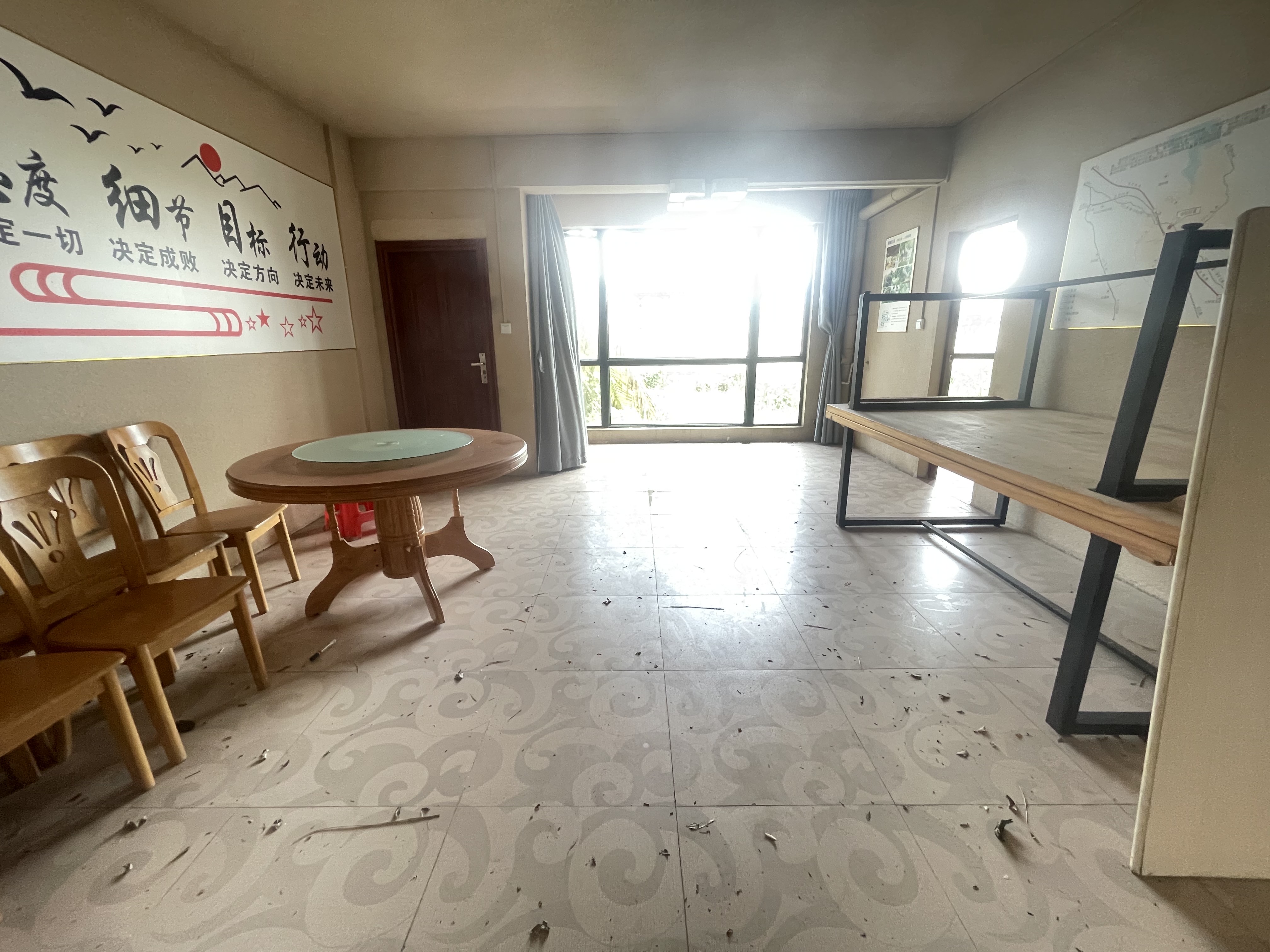 海南大公馆(海岸绿洲) 4室2厅3卫 10000.0元/月 海南大公馆(海岸绿洲) 4室2厅3卫 10000.0元/月室内图