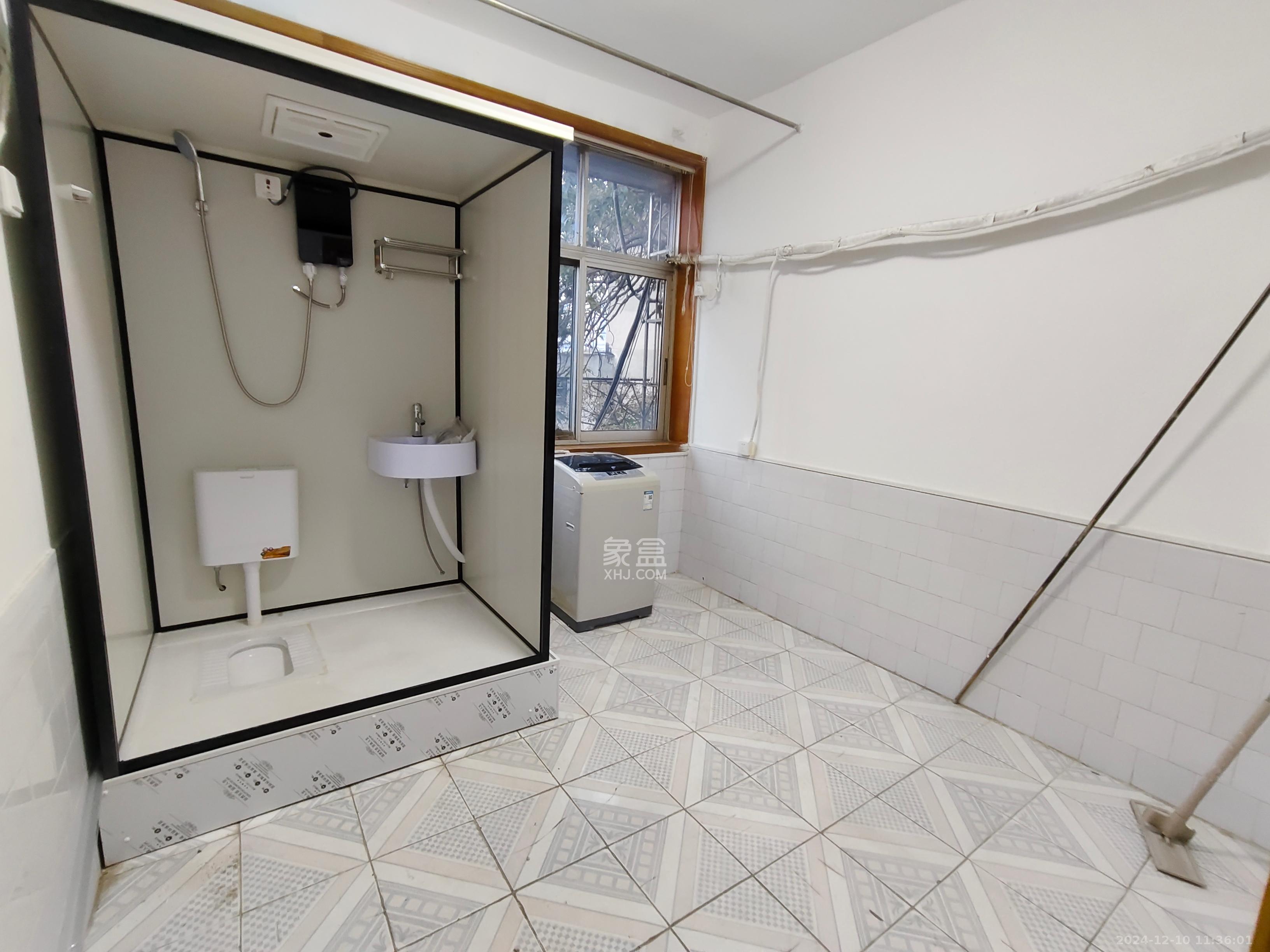 东瓜山二村 3室2厅3卫 2600.0元/月 东瓜山二村 3室2厅3卫 2600.0元/月室内图