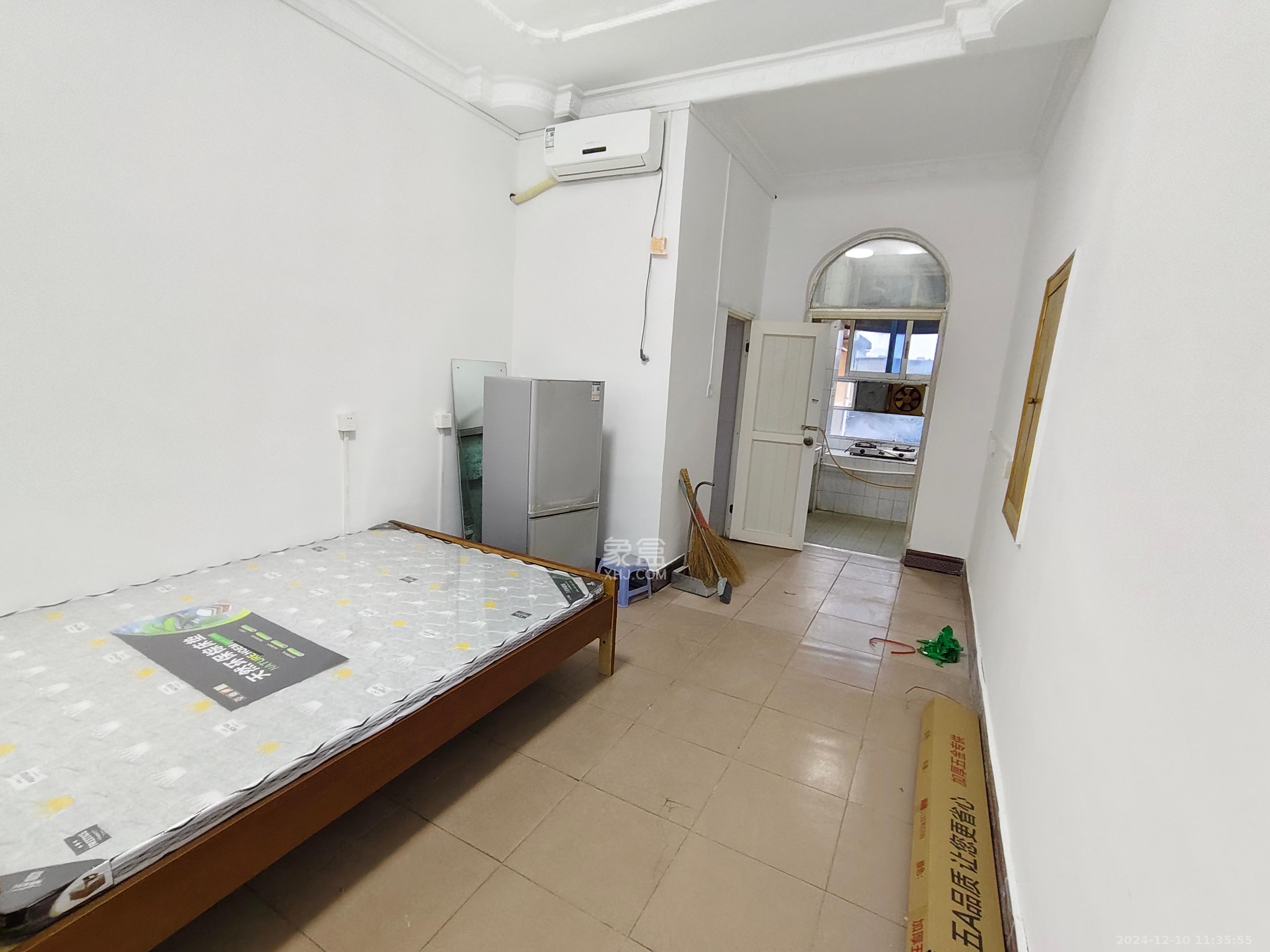 东瓜山二村 3室2厅3卫 2600.0元/月 东瓜山二村 3室2厅3卫 2600.0元/月室内图