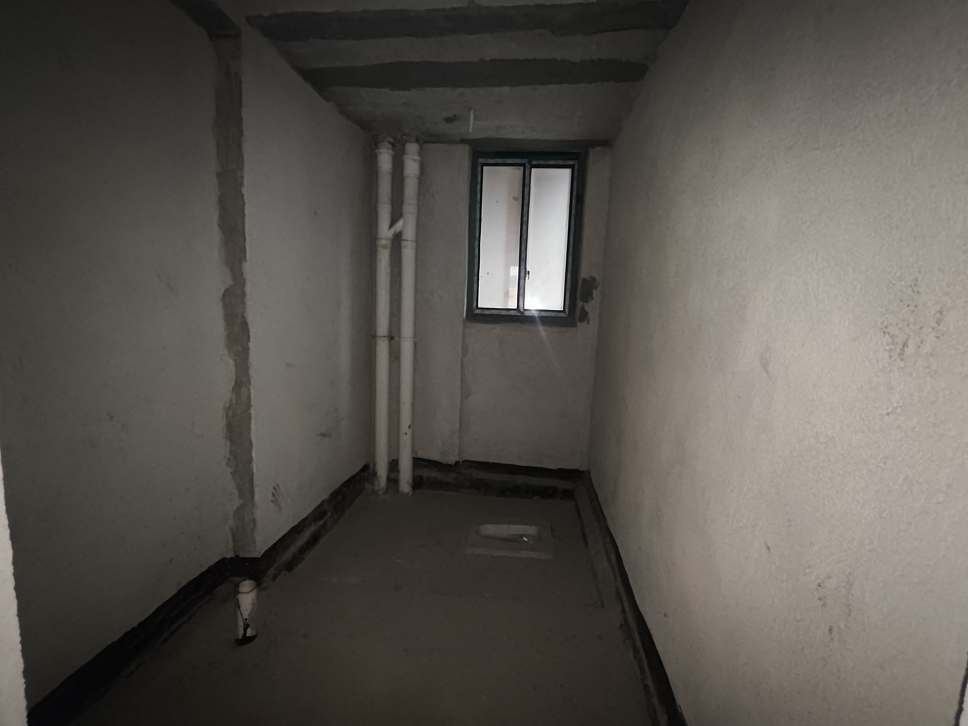 吉泰丽园 3室2厅2卫 49.00万 吉泰丽园 3室2厅2卫 49.00万客厅