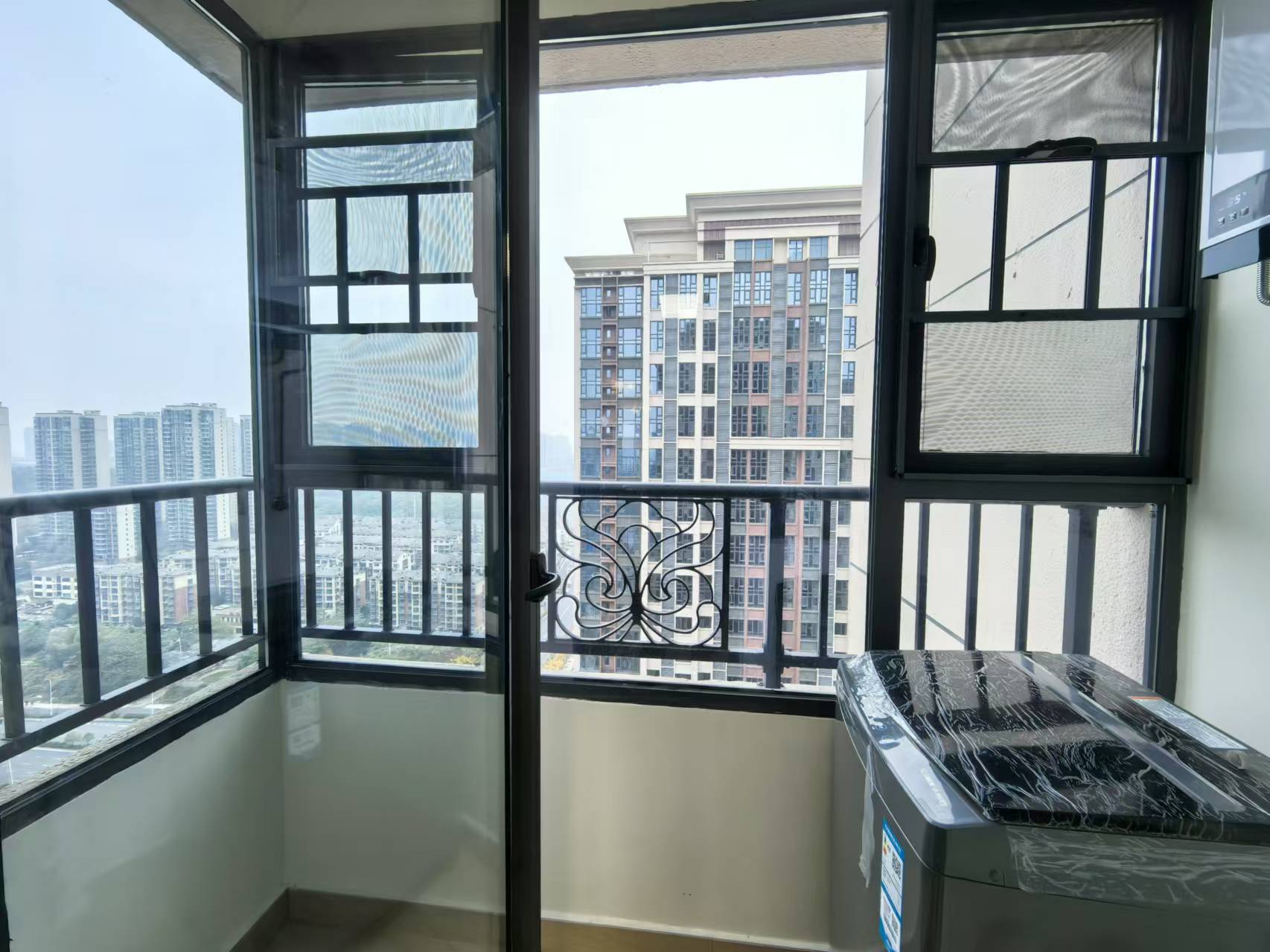 株洲恒大悦珑台 3室2厅1卫 1800.0元/月 株洲恒大悦珑台 3室2厅1卫 1800.0元/月室内图