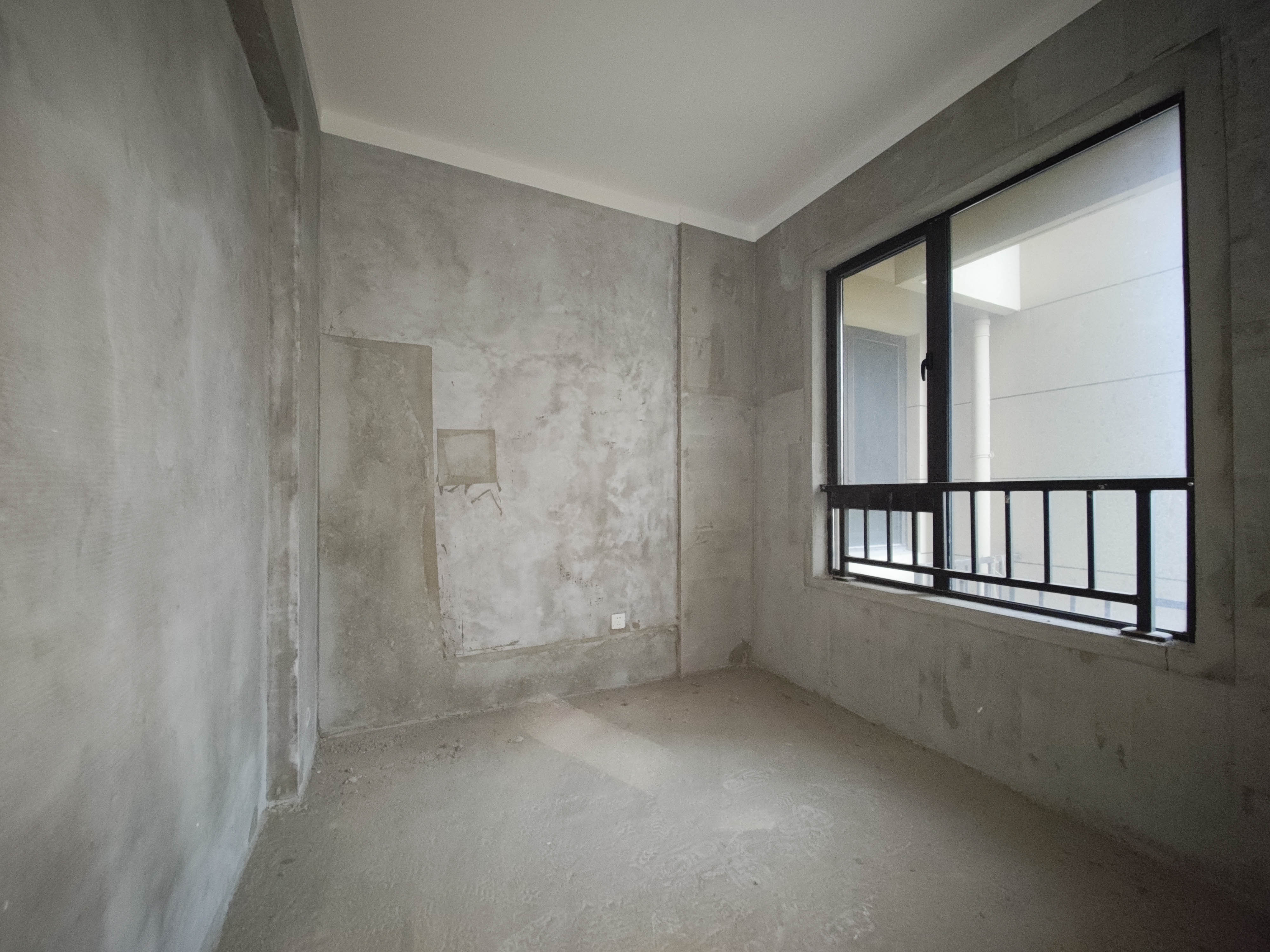 长房半岛蓝湾(观山月) 3室2厅1卫 82.8万 长房半岛蓝湾(观山月) 3室2厅1卫 82.8万卧室