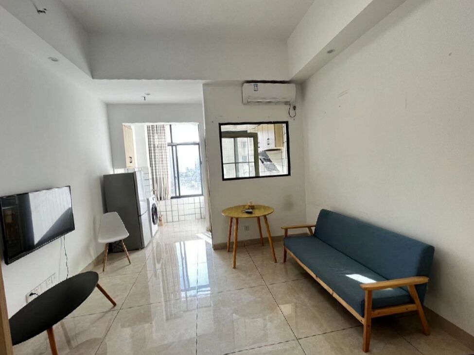 白金汉宫 1室1厅1卫 1400.0元/月 白金汉宫 1室1厅1卫 1400.0元/月室内图