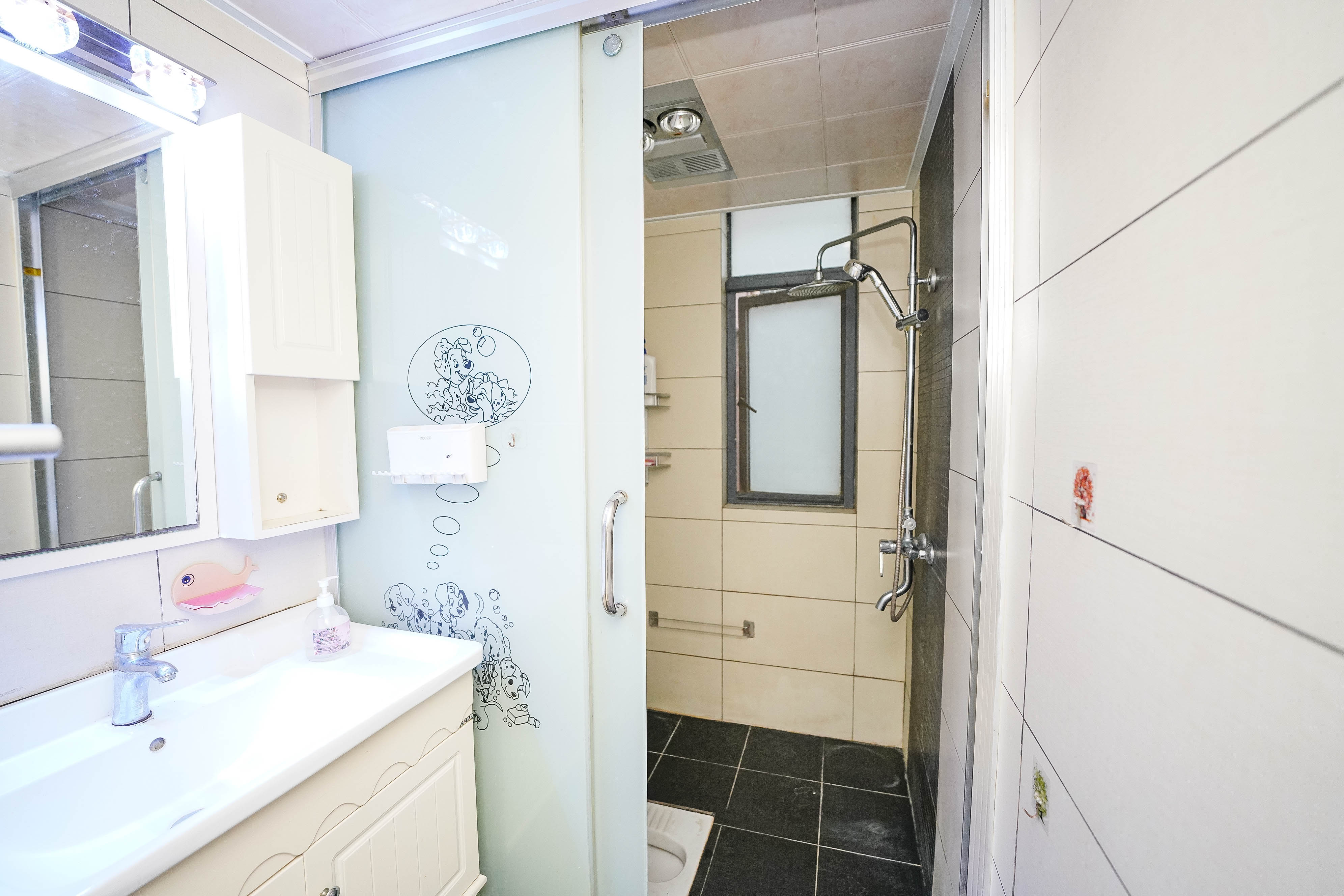 五矿格澜郡  3室2厅1卫    56.0万 五矿格澜郡  3室2厅1卫    56.0万其他