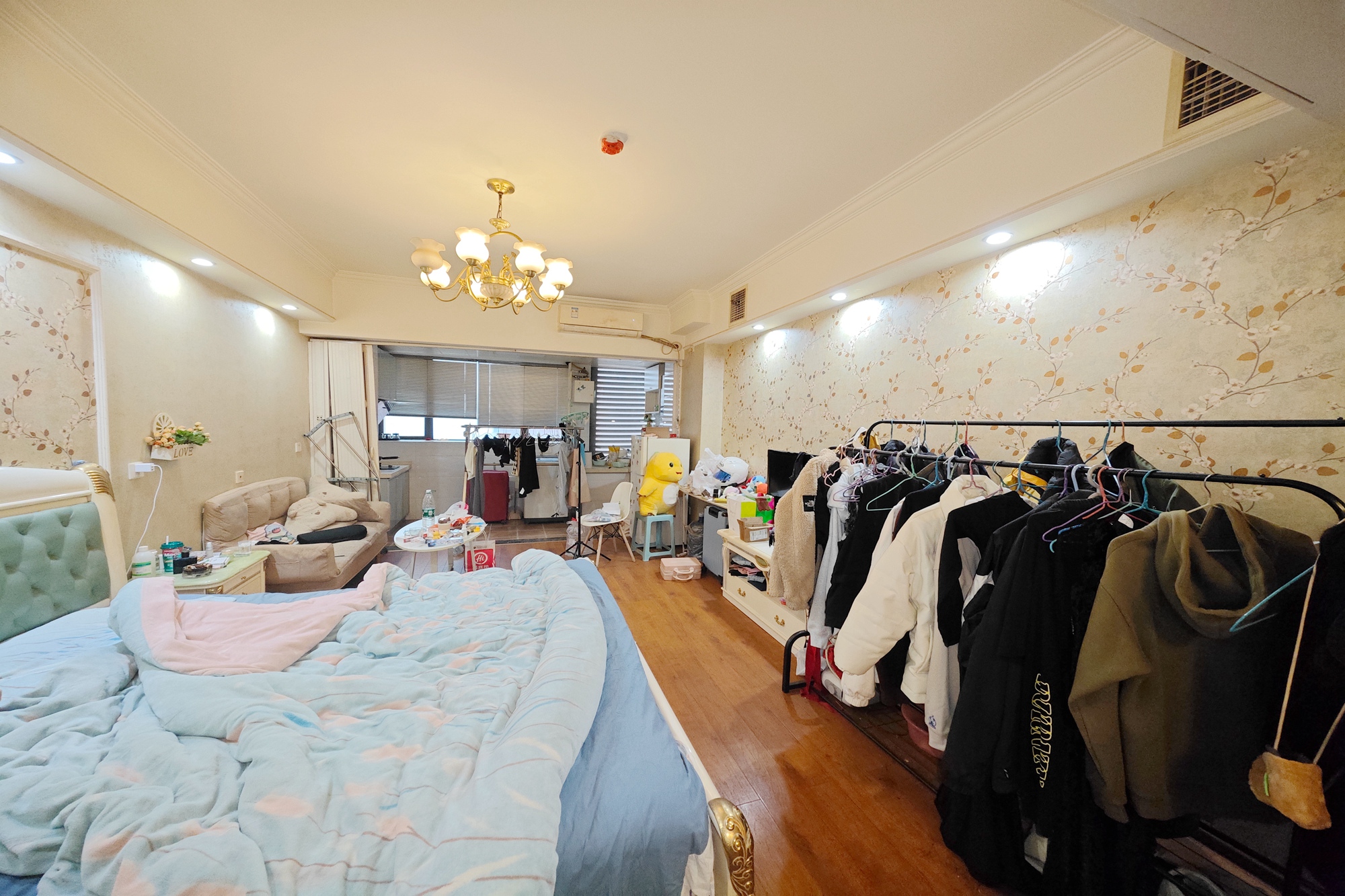 东友星座  1室1厅1卫   62.80万卧室
