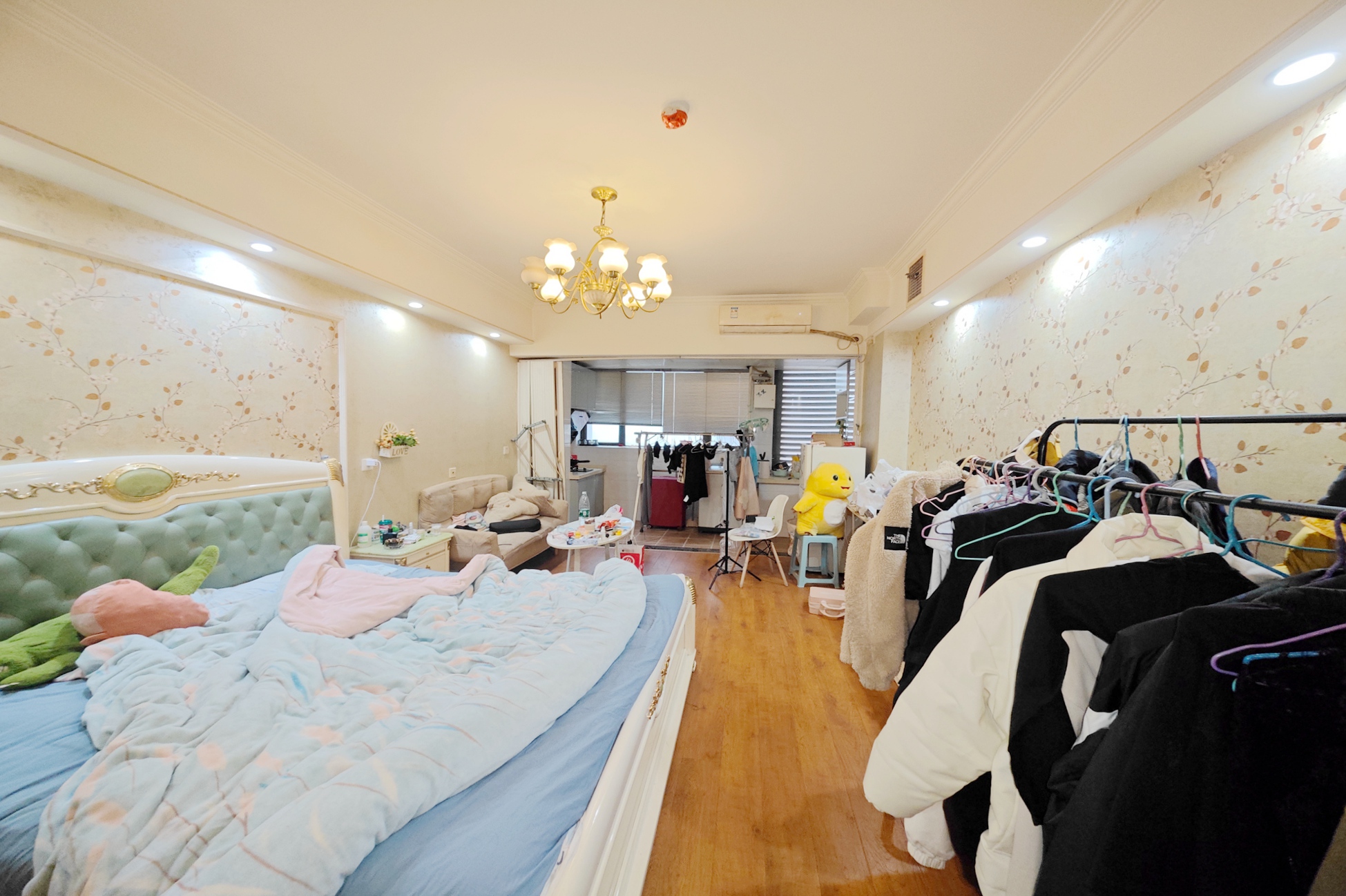东友星座  1室1厅1卫   62.80万卧室