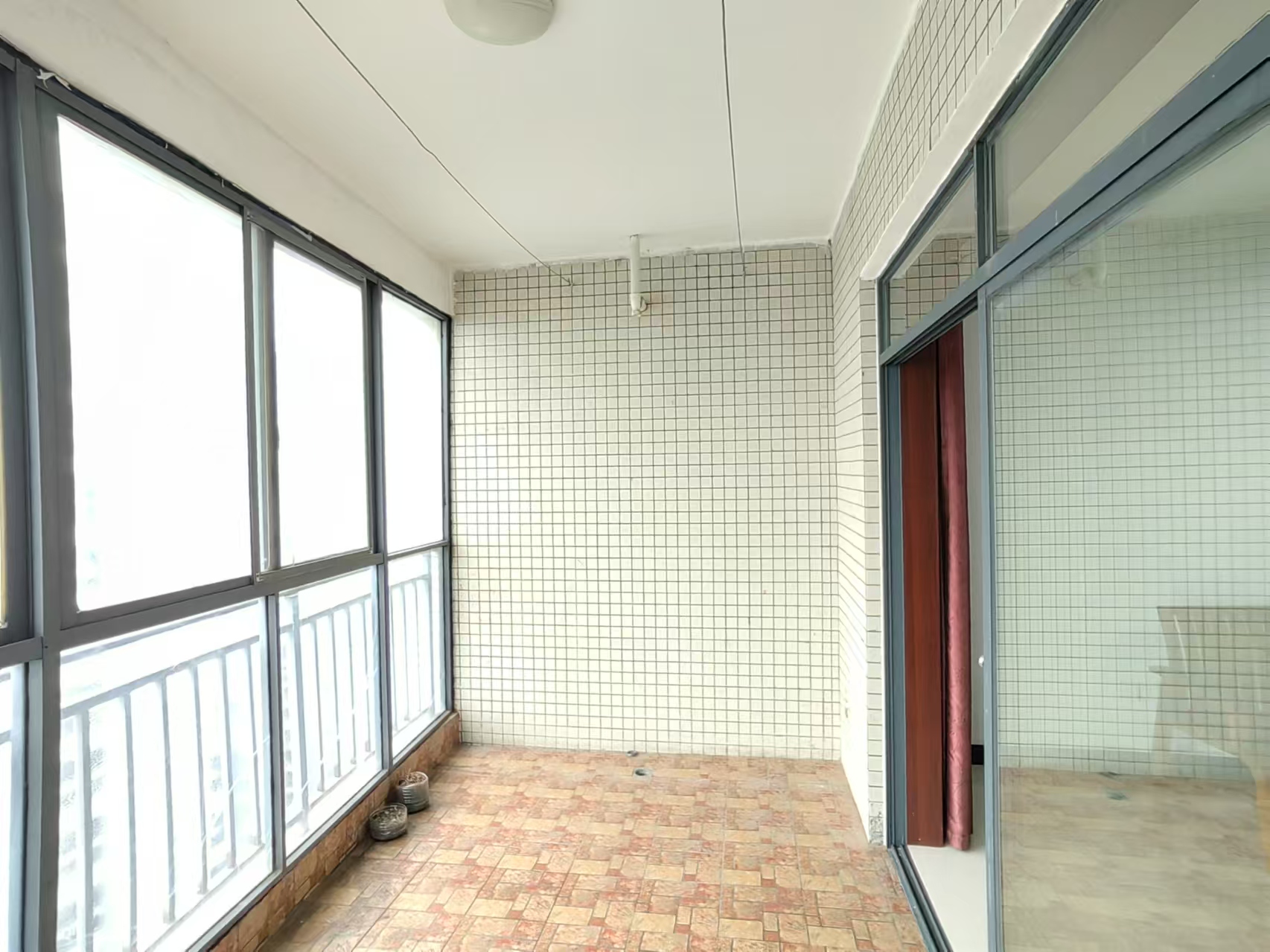 金麓国际 4室2厅2卫 3500.0元/月 金麓国际 4室2厅2卫 3500.0元/月室内图