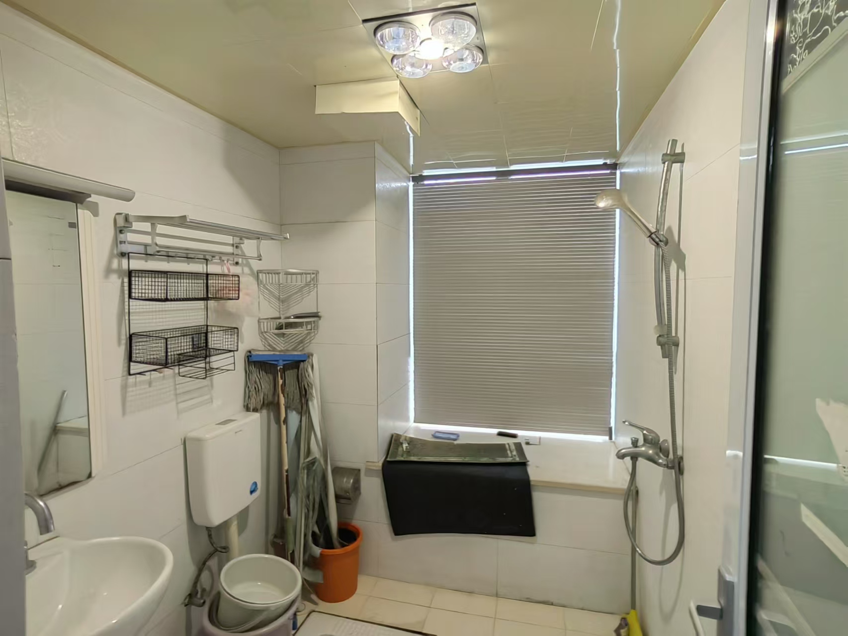 金麓国际 4室2厅2卫 3500.0元/月 金麓国际 4室2厅2卫 3500.0元/月室内图