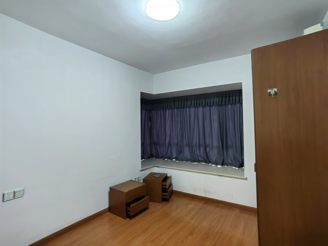 金麓国际 4室2厅2卫 3500.0元/月 金麓国际 4室2厅2卫 3500.0元/月室内图