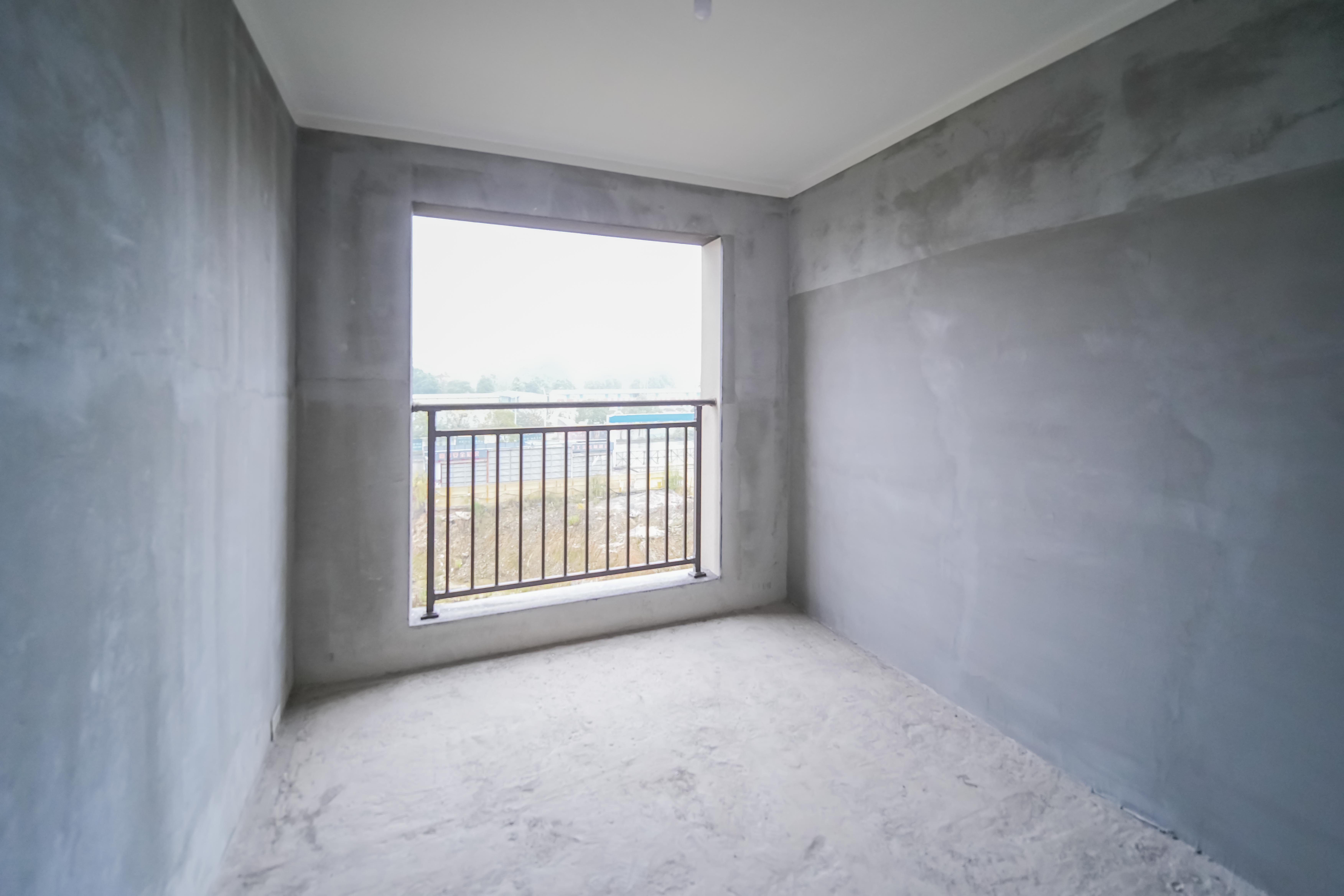 建发玖洲和玺  4室2厅2卫   200.00万其他