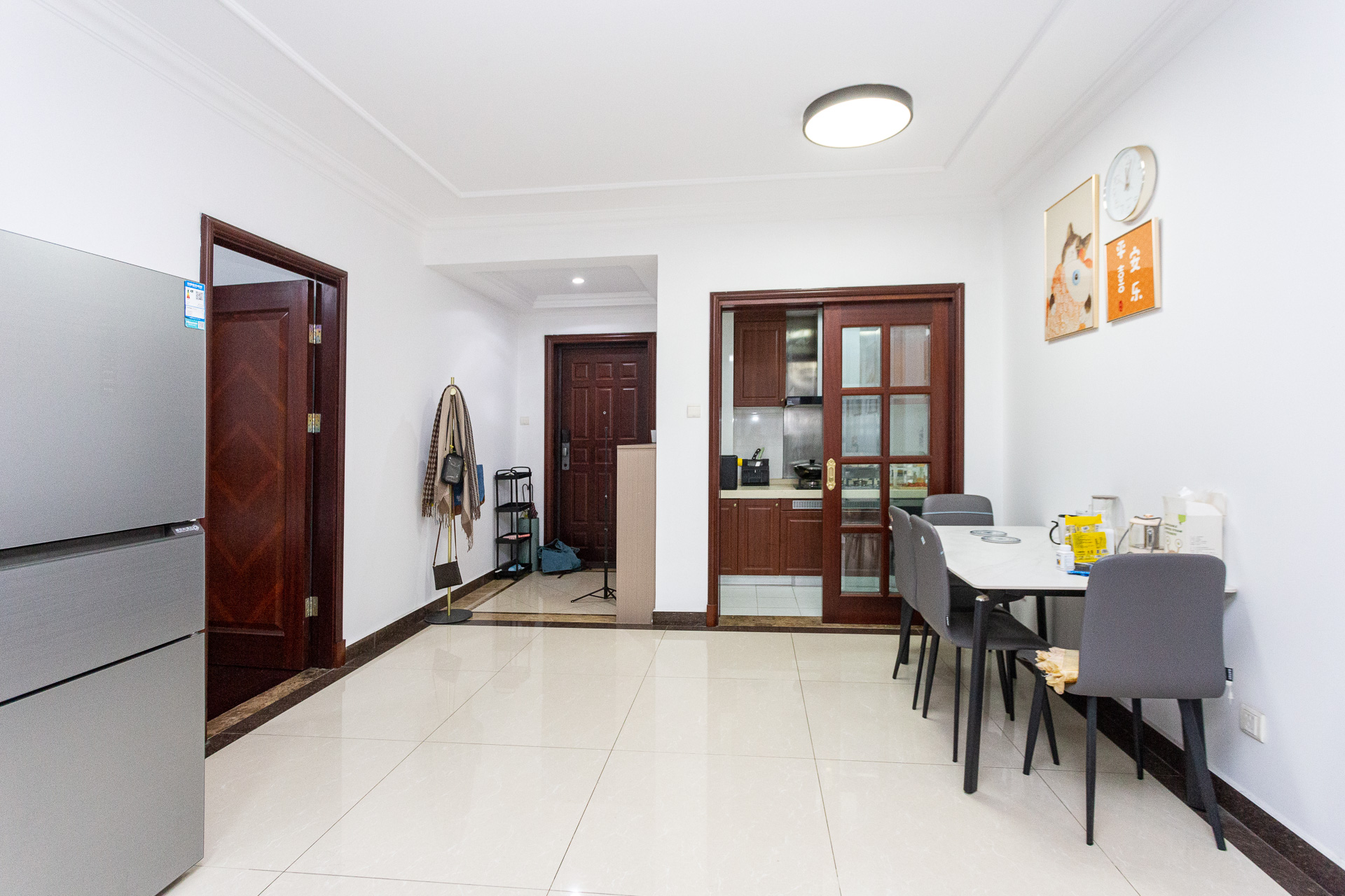 恒大名都 4室2厅2卫 96.0万 恒大名都 4室2厅2卫 96.0万客厅