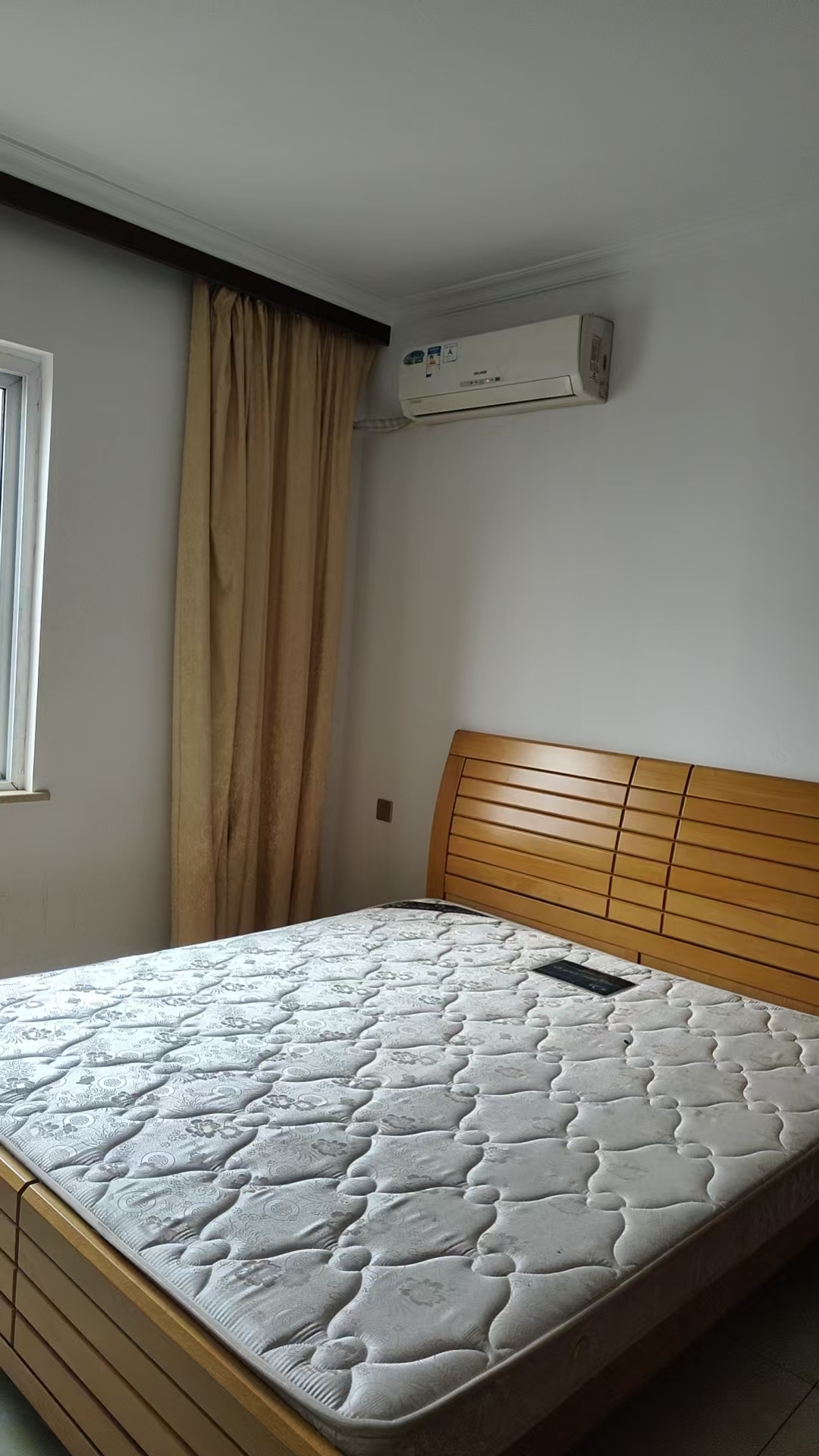 荷塘星城 3室2厅1卫 2000.00元/月 荷塘星城 3室2厅1卫 2000.00元/月室内图