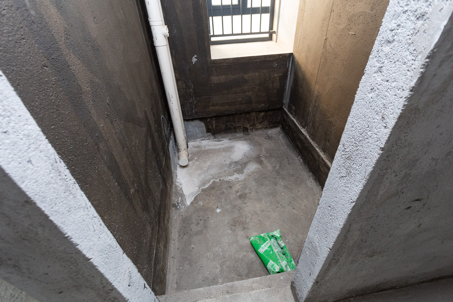 港湘铂玥(天园地芳国际珠宝城)  4室2厅2卫    95.0万 港湘铂玥(天园地芳国际珠宝城)  4室2厅2卫    95.0万其他