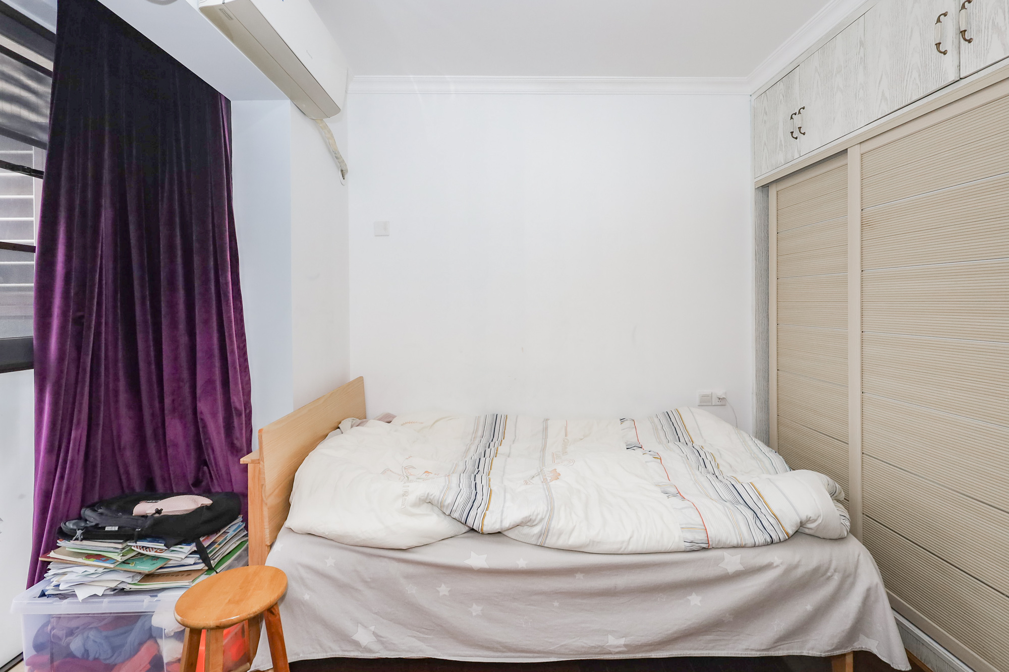 钰龙天下二期(钰龙佳园) 3室2厅1卫 215.8万 钰龙天下二期(钰龙佳园) 3室2厅1卫 215.8万卧室