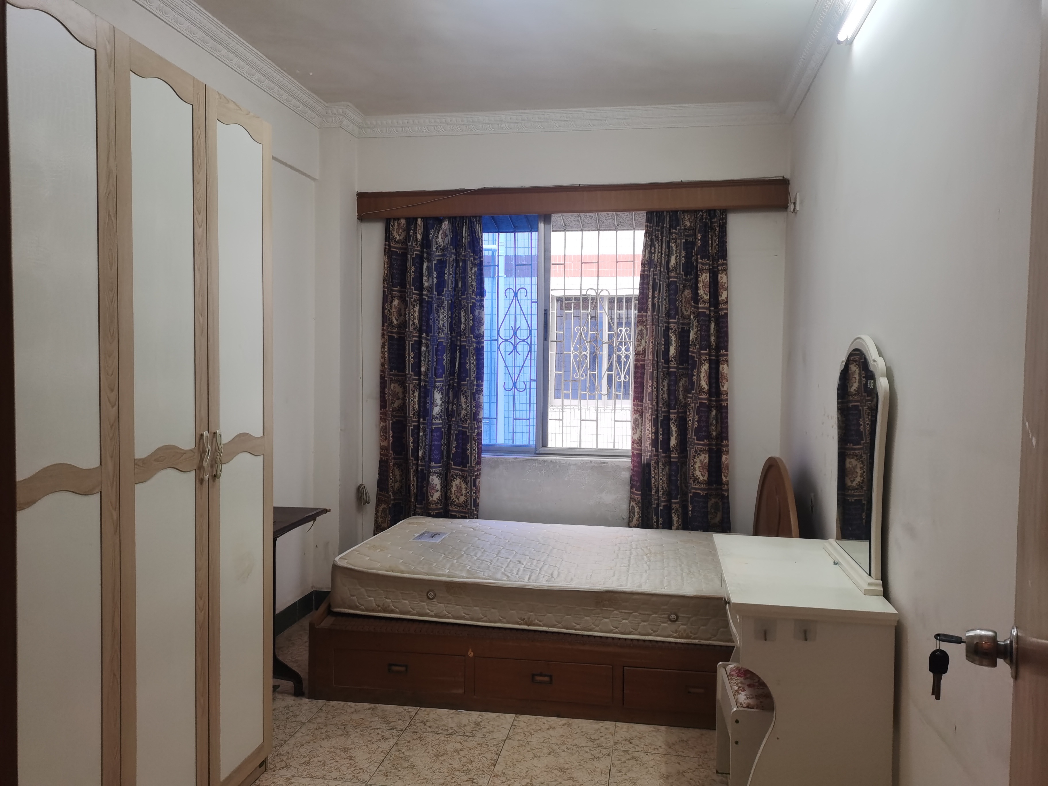 粮食局宿舍(海府路) 3室1厅1卫 2000.0元/月 粮食局宿舍(海府路) 3室1厅1卫 2000.0元/月室内图