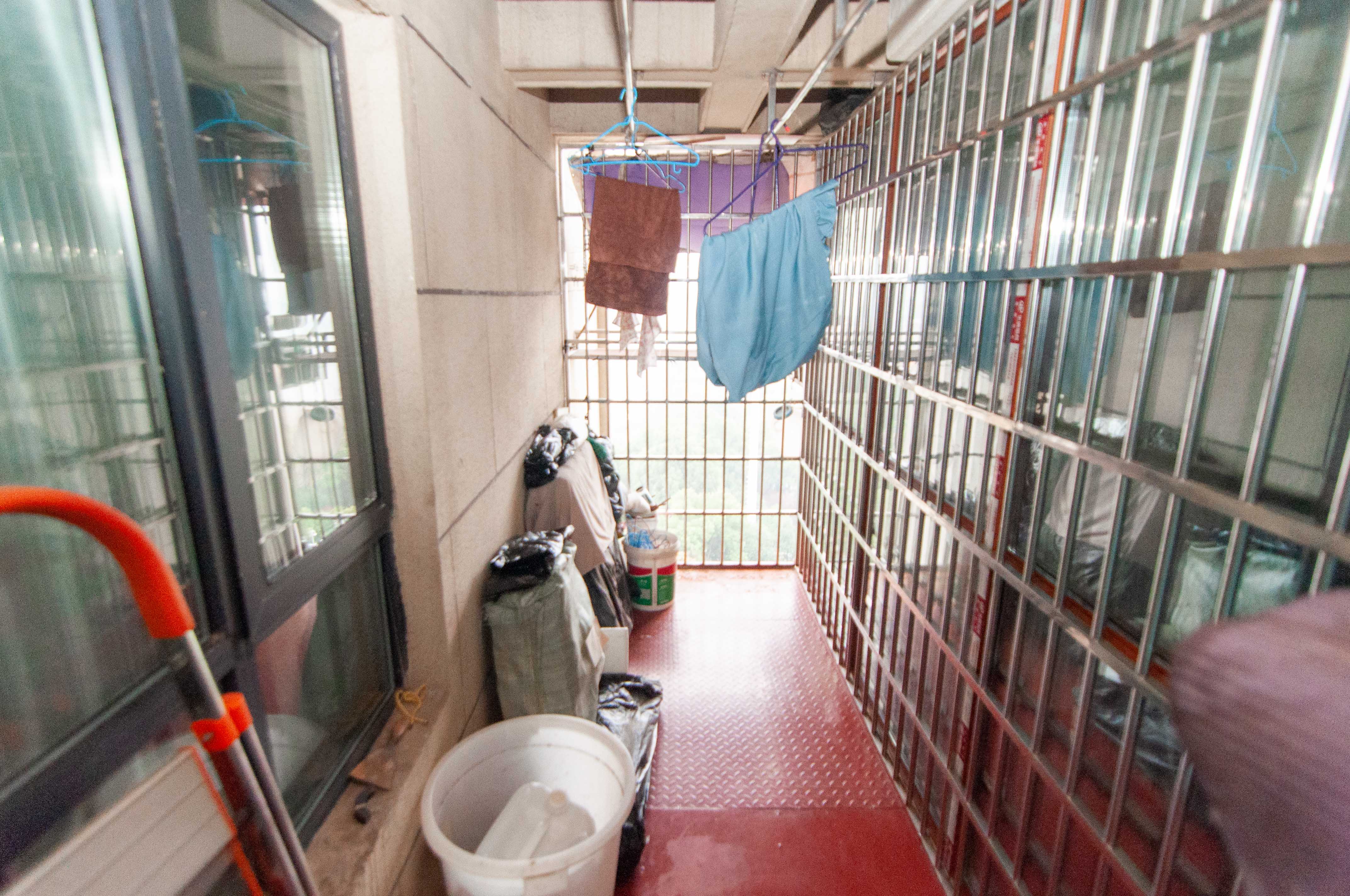 中海梅溪湖壹号 3室2厅1卫 120.0万 中海梅溪湖壹号 3室2厅1卫 120.0万其他