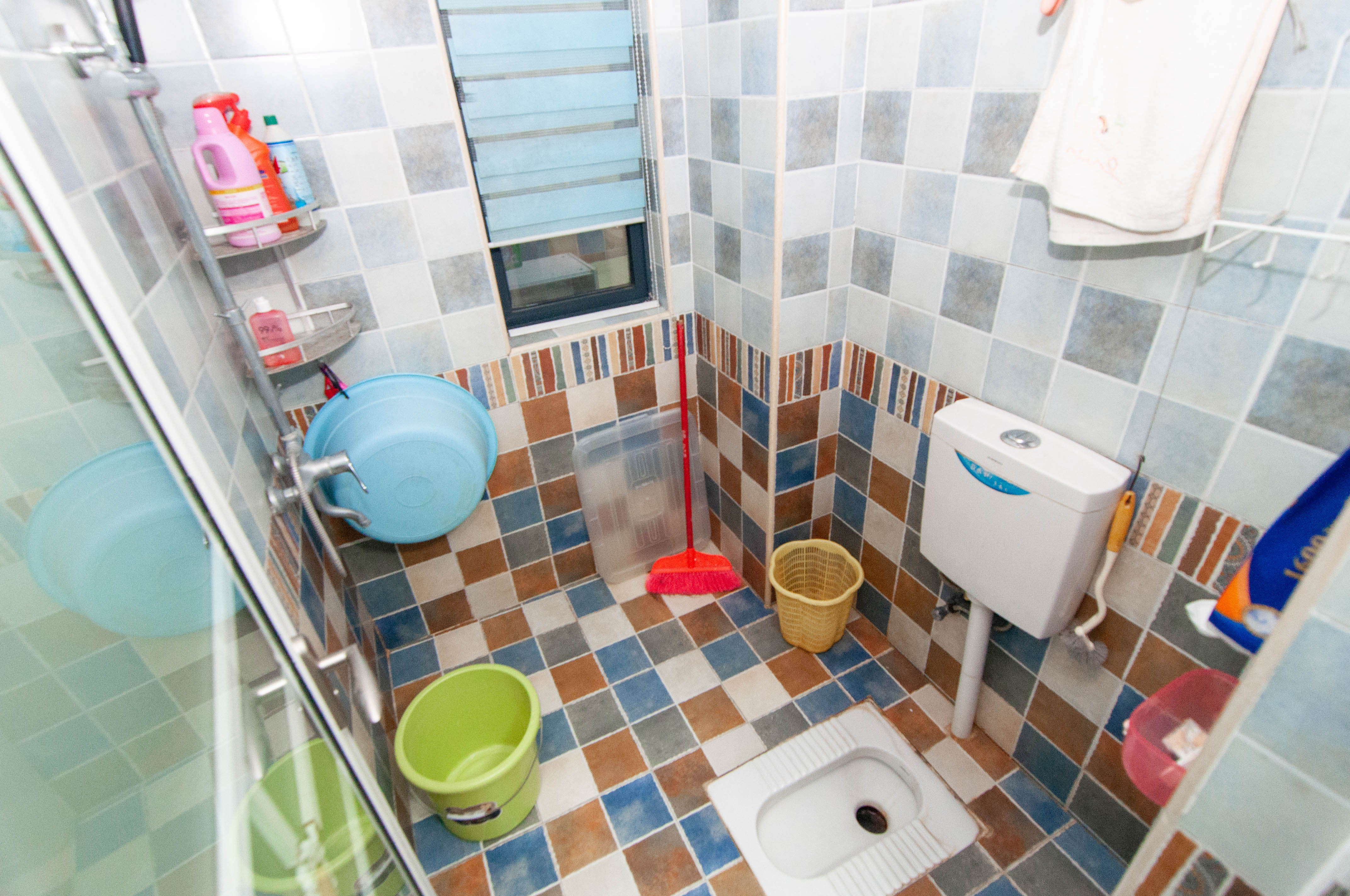 中海梅溪湖壹号 3室2厅1卫 120.0万 中海梅溪湖壹号 3室2厅1卫 120.0万卫生间