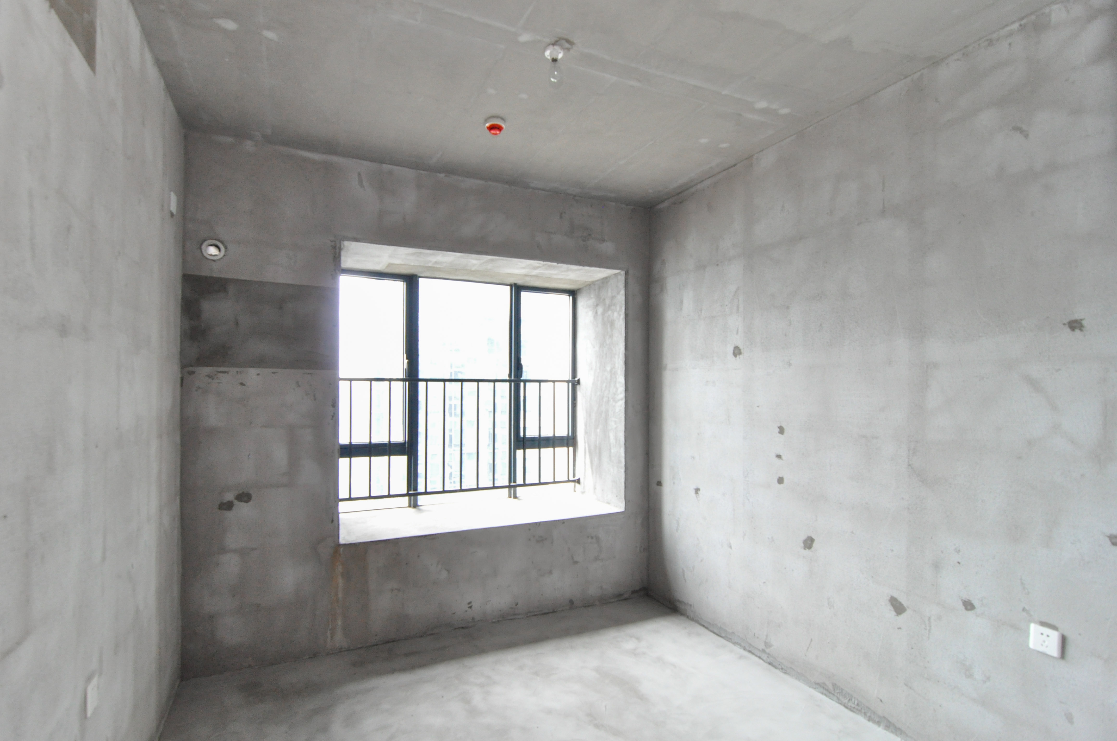 中建梅溪湖中心  4室2厅3卫    268.0万其他
