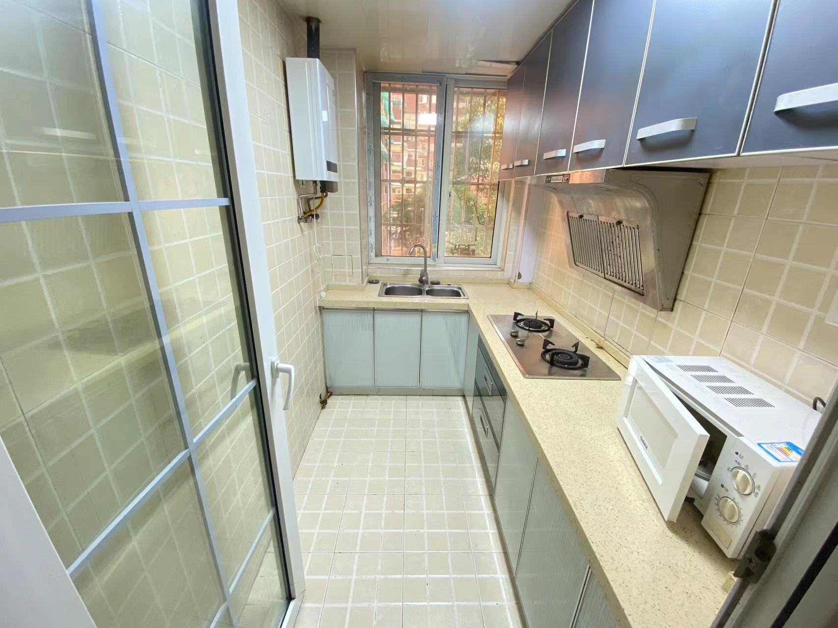 巧克力空间(建鸿达现代大厦) 2室2厅1卫 1000.0元/月 巧克力空间(建鸿达现代大厦) 2室2厅1卫 1000.0元/月室内图