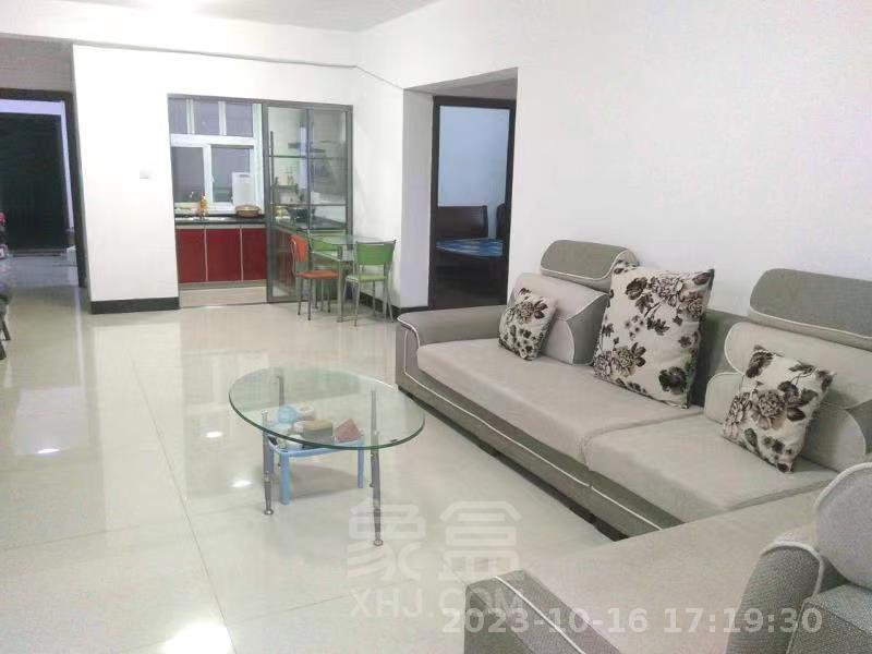 九天国际  2室2厅1卫    1800.0元/月 九天国际  2室2厅1卫    1800.0元/月