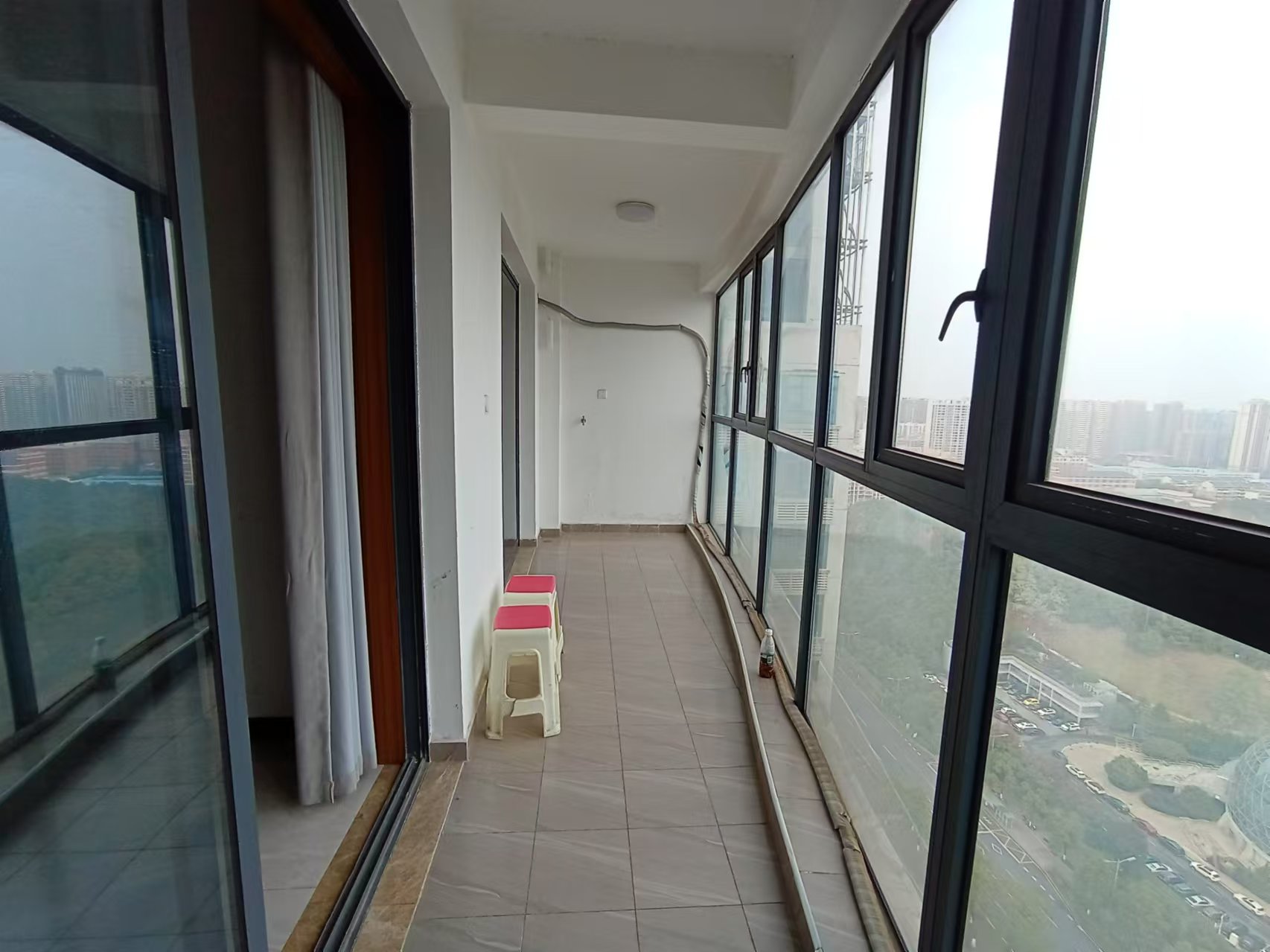 财富港湾(绿领大厦) 3室2厅2卫 3200.0元/月 财富港湾(绿领大厦) 3室2厅2卫 3200.0元/月室内图