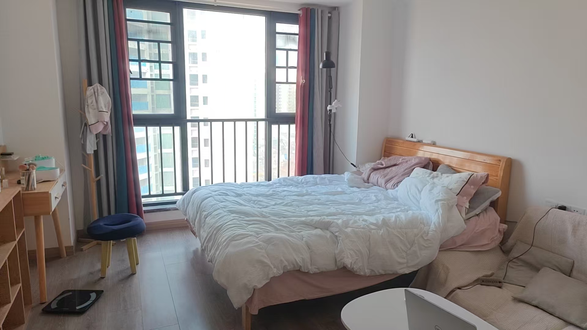 新城和樾(新城和樾公馆)  1室1厅1卫    1300.0元/月 新城和樾(新城和樾公馆)  1室1厅1卫    1300.0元/月室内图