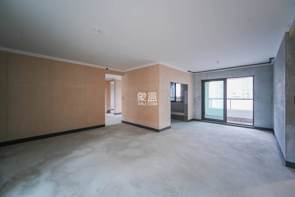 建發(fā)玖洲觀瀾  5室2廳2衛(wèi)   270.00萬