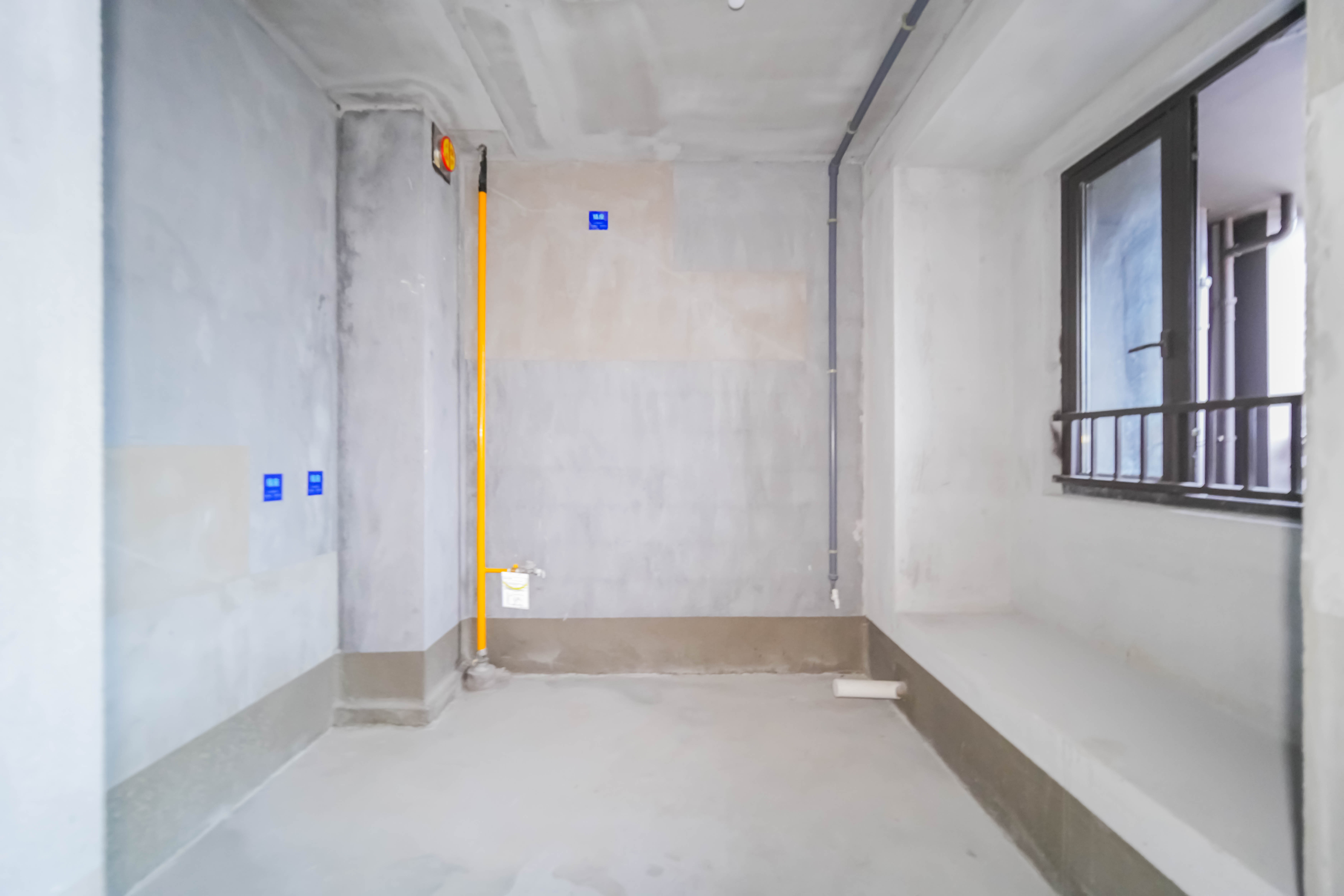 建发玖洲观澜  5室2厅2卫   270.00万其他